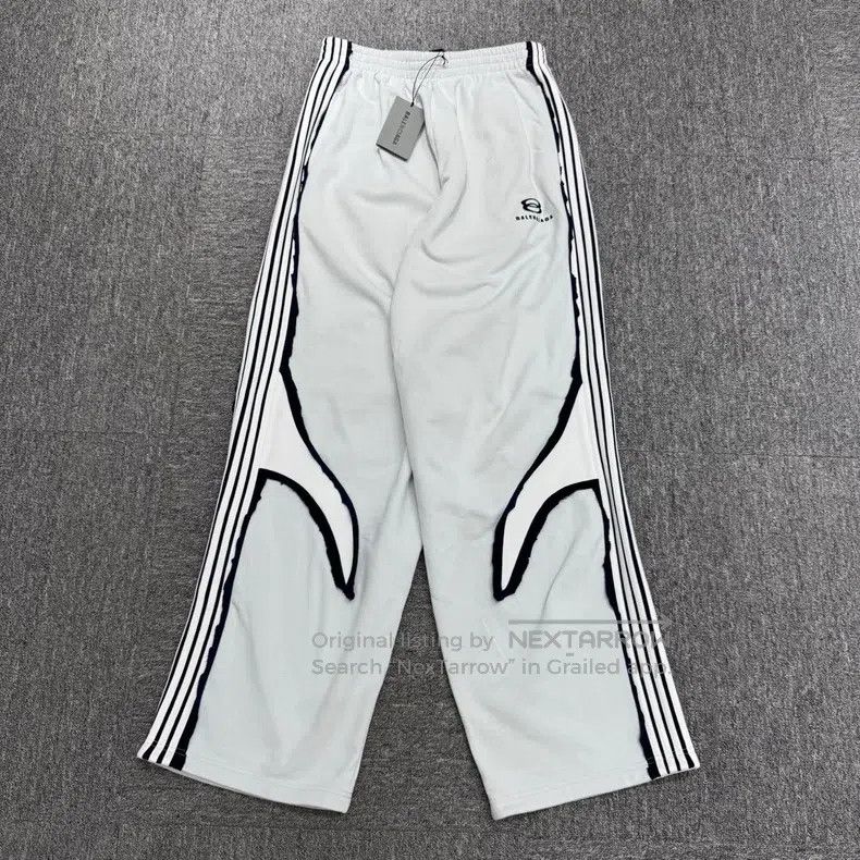 Balenciaga size S Double-ring embroidered striped sweatpan