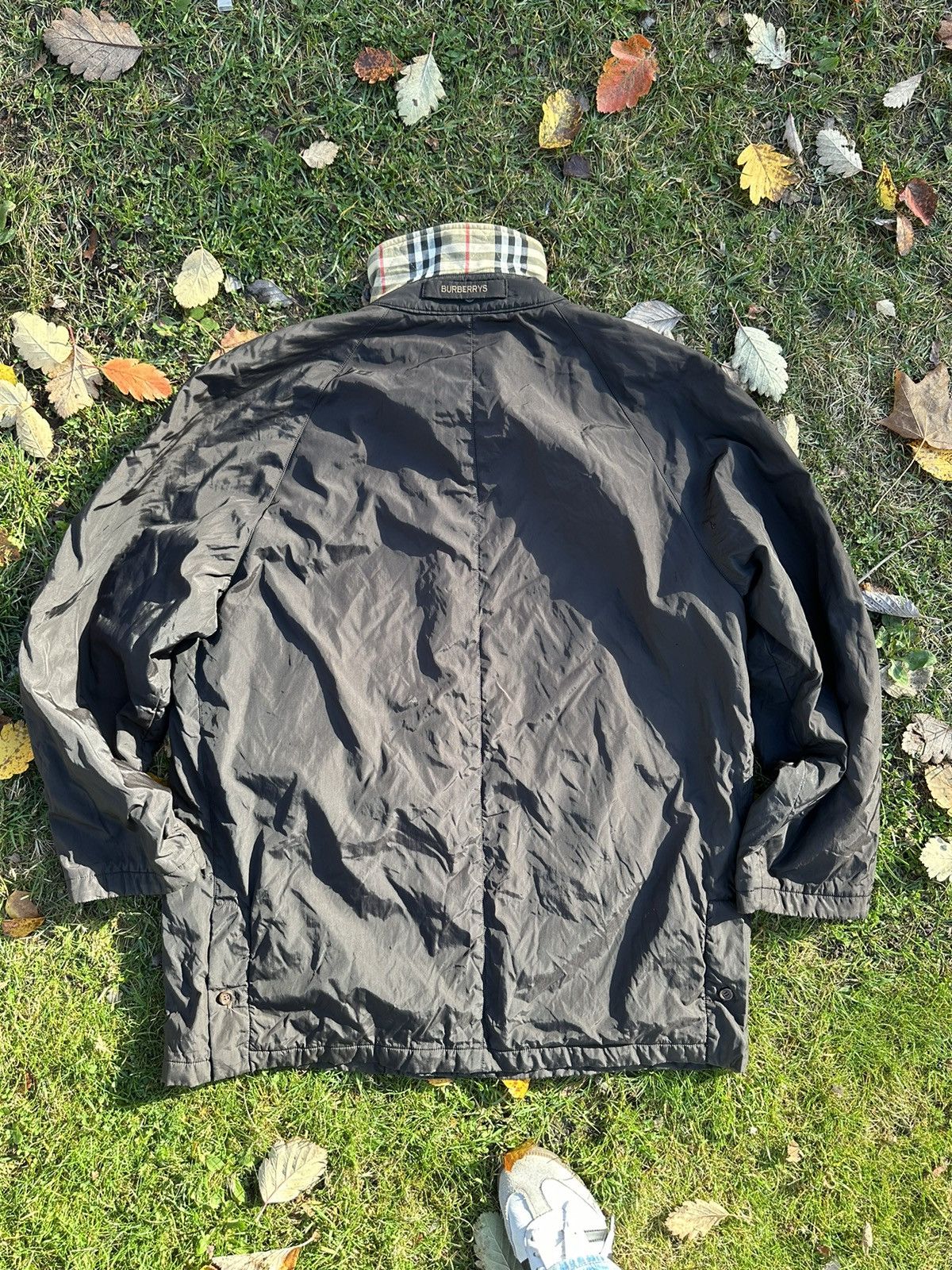 Vintage Burberry coat XL