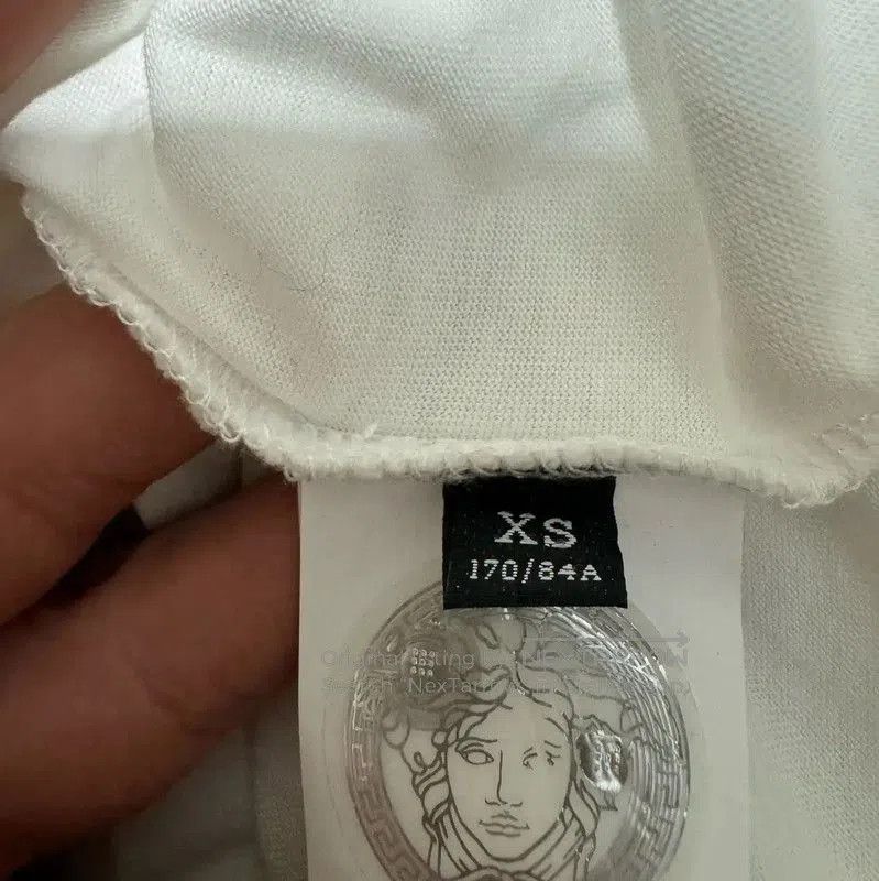 Versace Versace White Cotton Embroidered Logo T-Shirt . Size US XS / EU 42 / 0 - 4 Thumbnail