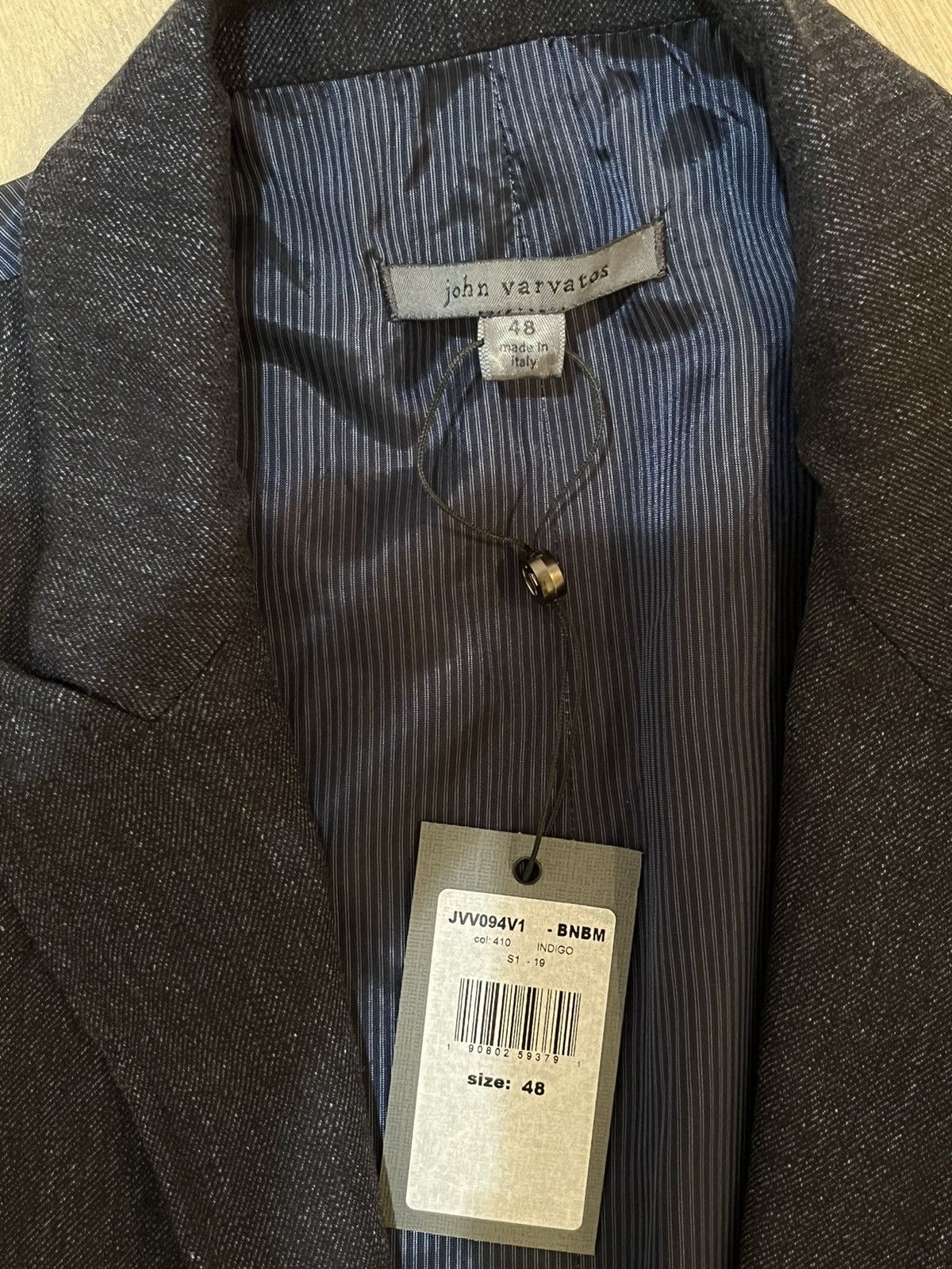 John Varvatos Denim peak lapel vest. 48 Size US M / EU 48-50 / 2 - 7 Thumbnail