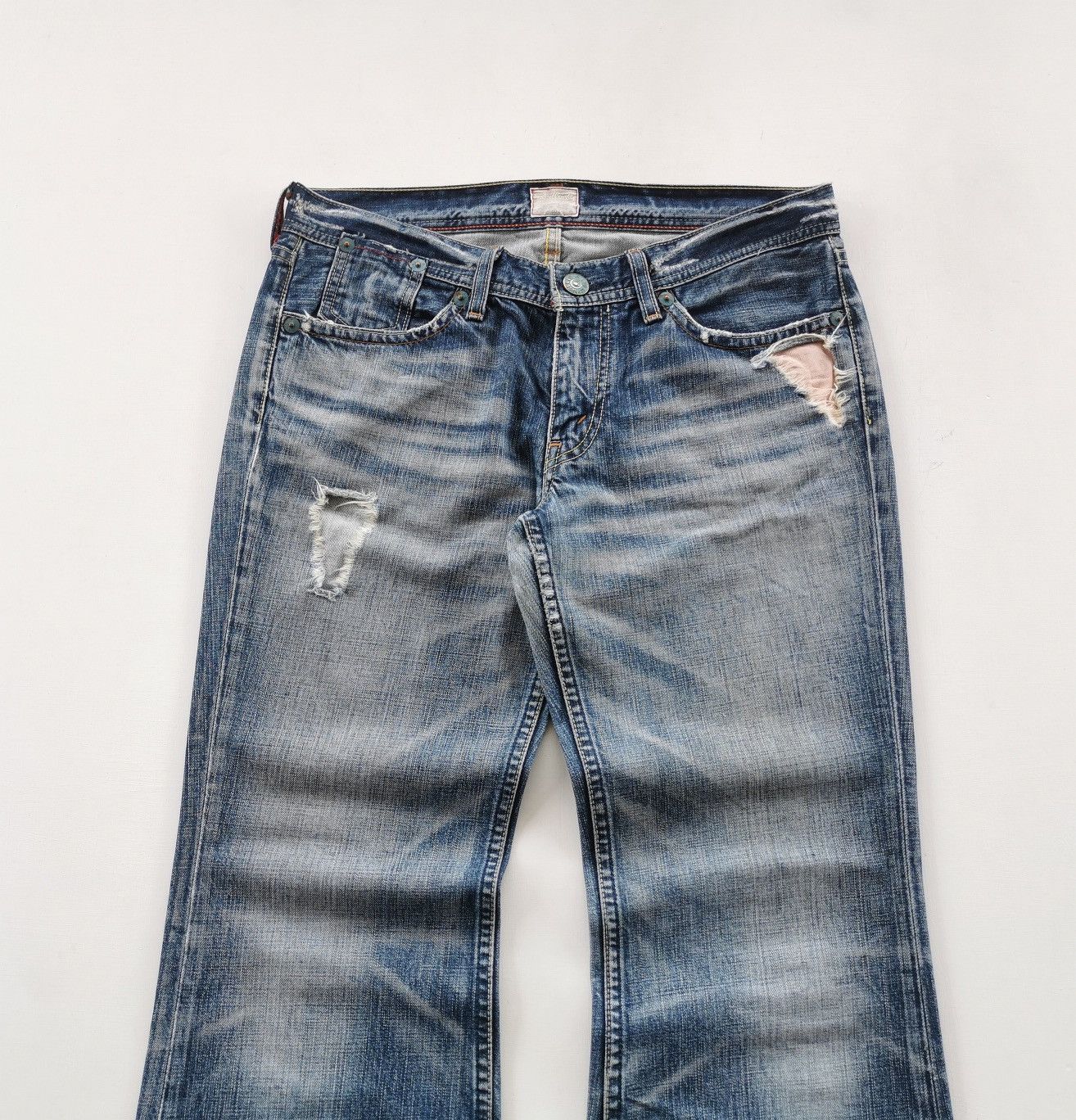 Levi's Vintage Levis Redloop Flare Distressed Jeans Size 32" / US 10 / IT 46 - 2 Thumbnail