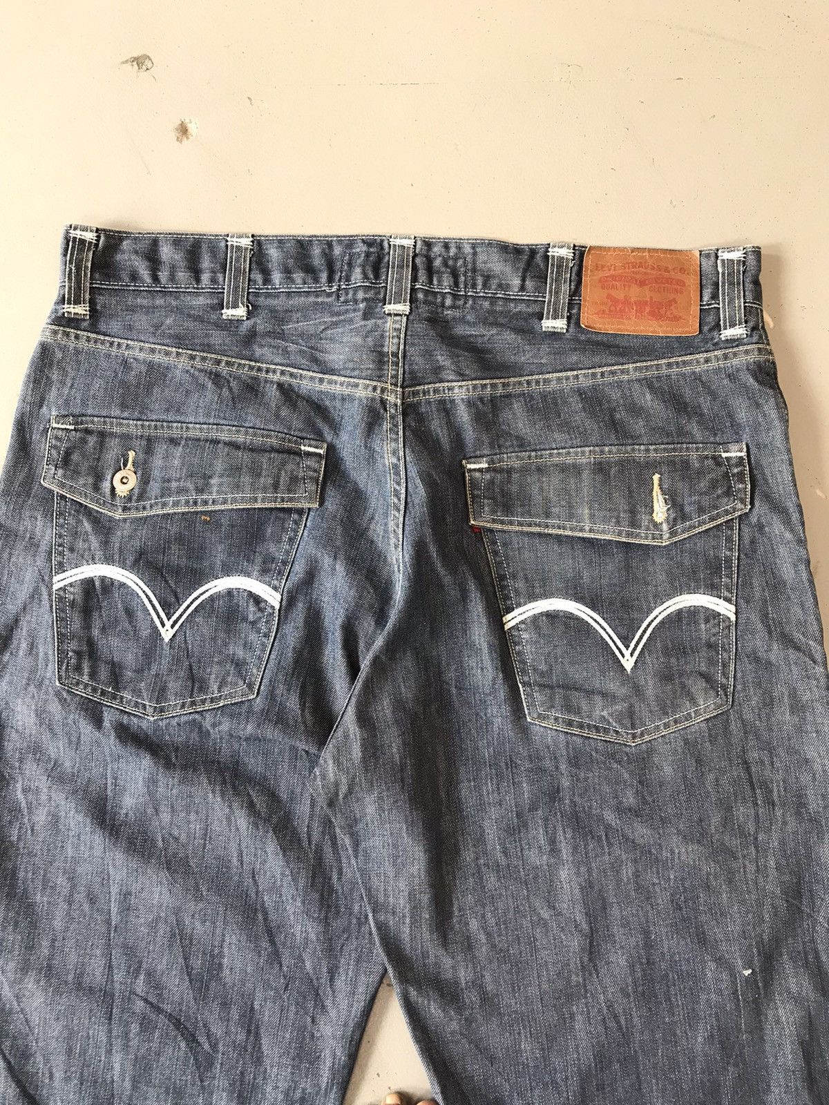 Levi's × Vintage Vintage Levi’s loose straight denim Size US 40 / EU 56 - 9 Thumbnail