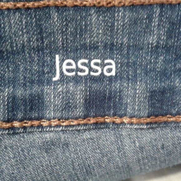 Gloria Vanderbilt Gloria Vanderbilt Size 24W Shorts Womens Plus Denim Jeans Je Size 42" / US 20 - 7 Thumbnail