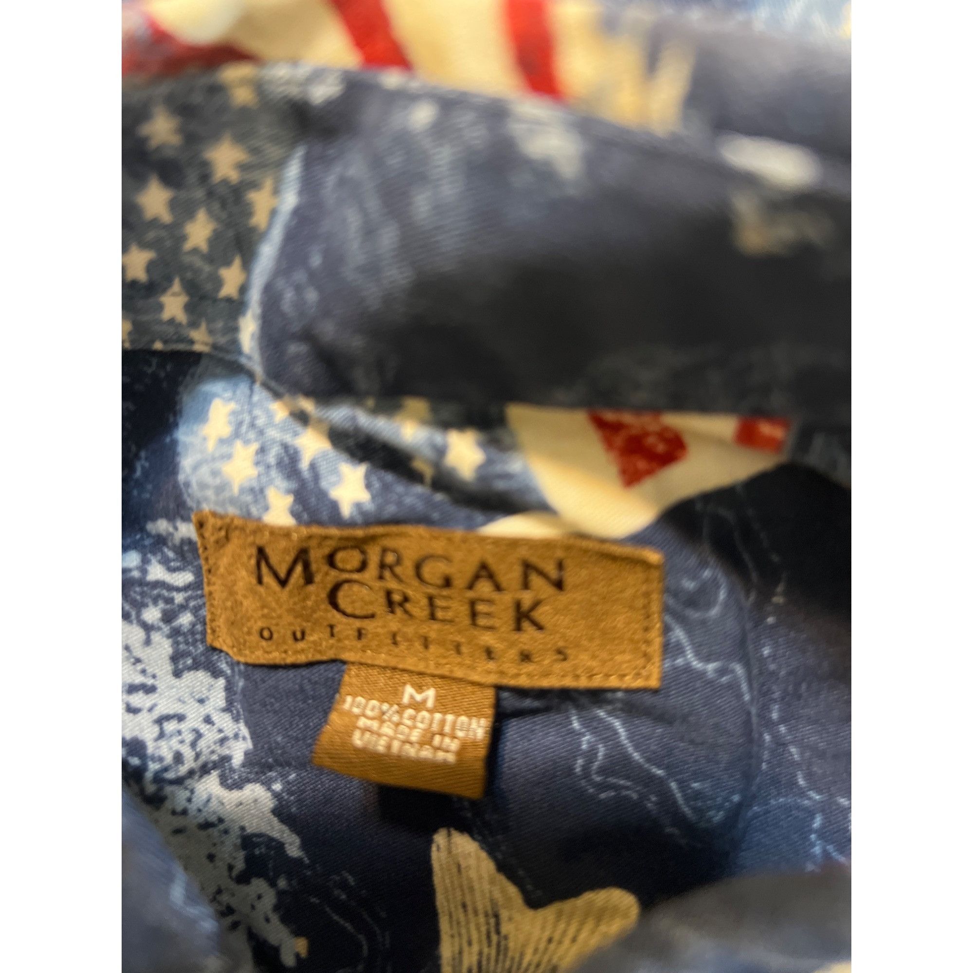 Other Morgan Creek Outfitters Mens Patriotic Fishing Short Sleeve Size US M / EU 48-50 / 2 - 4 Thumbnail