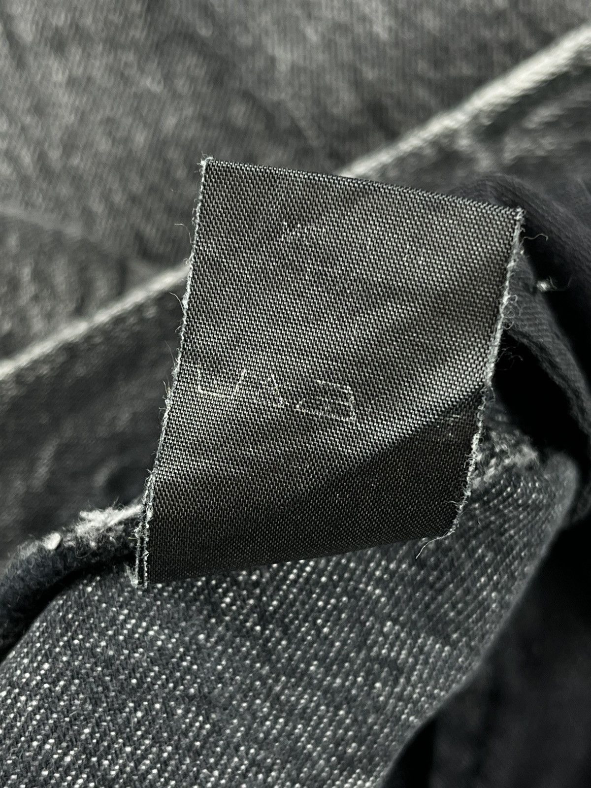 Levi's × Vetements SS17 Vetements Reworked Distressed Levi’s Denim Jeans Size US 32 / EU 48 - 15 Thumbnail