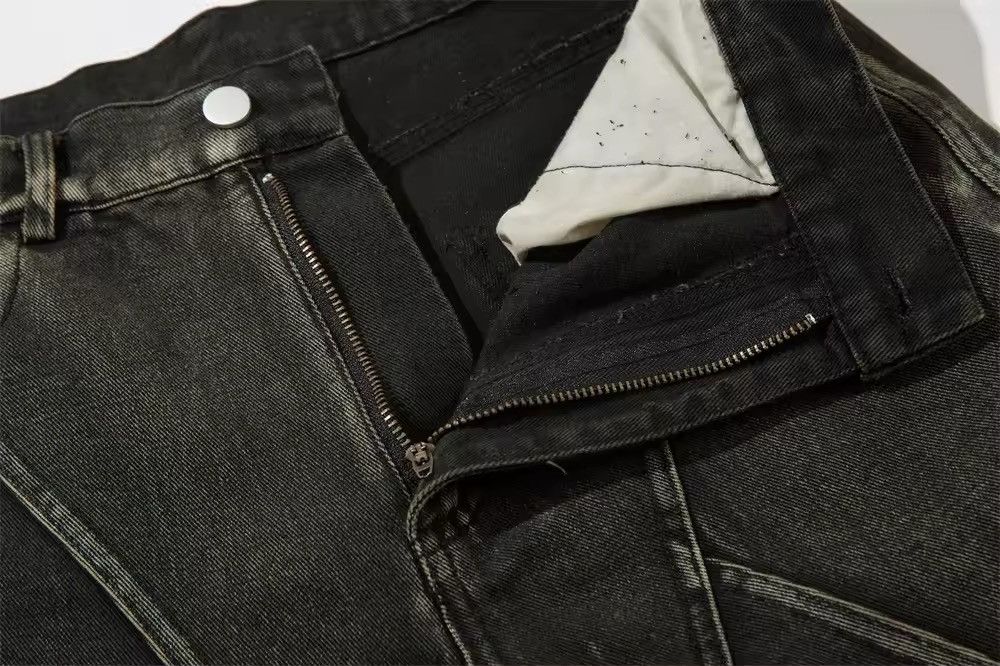 Street Deconstructed Micro-flared Jeans