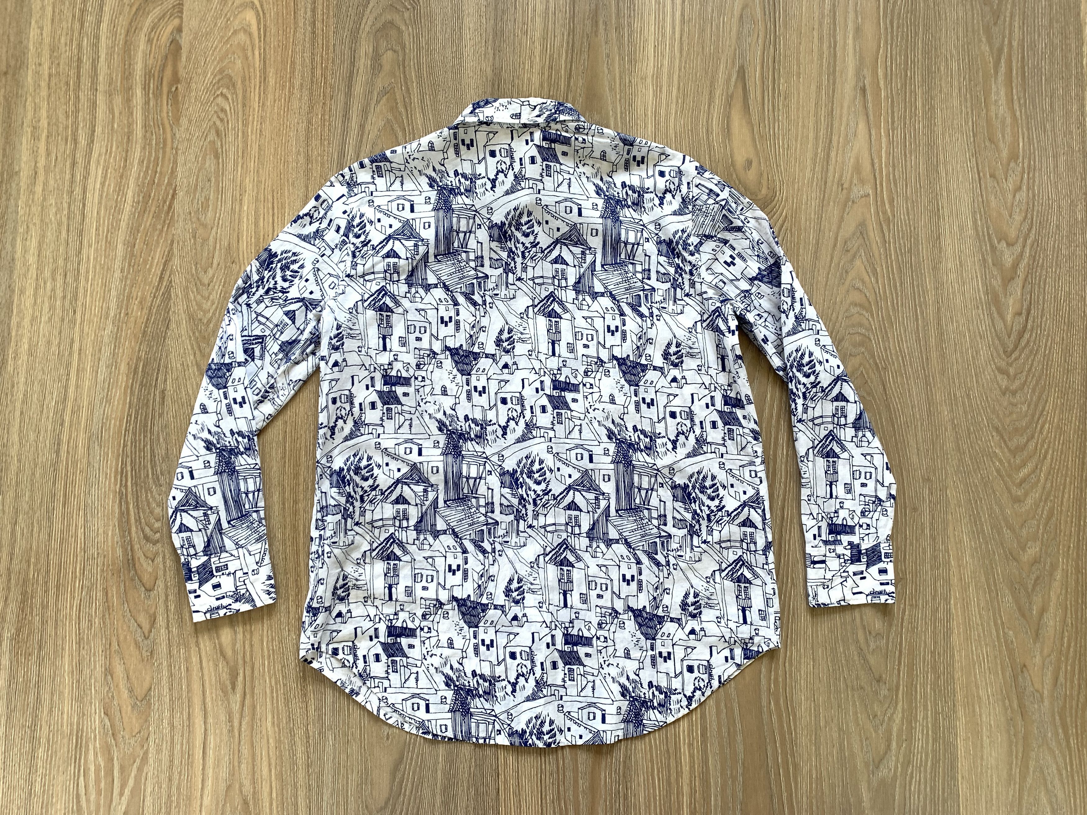 United Colors Of Benetton United Colors of Benetton Over Print City Shirt Button Up Size US M / EU 48-50 / 2 - 3 Thumbnail