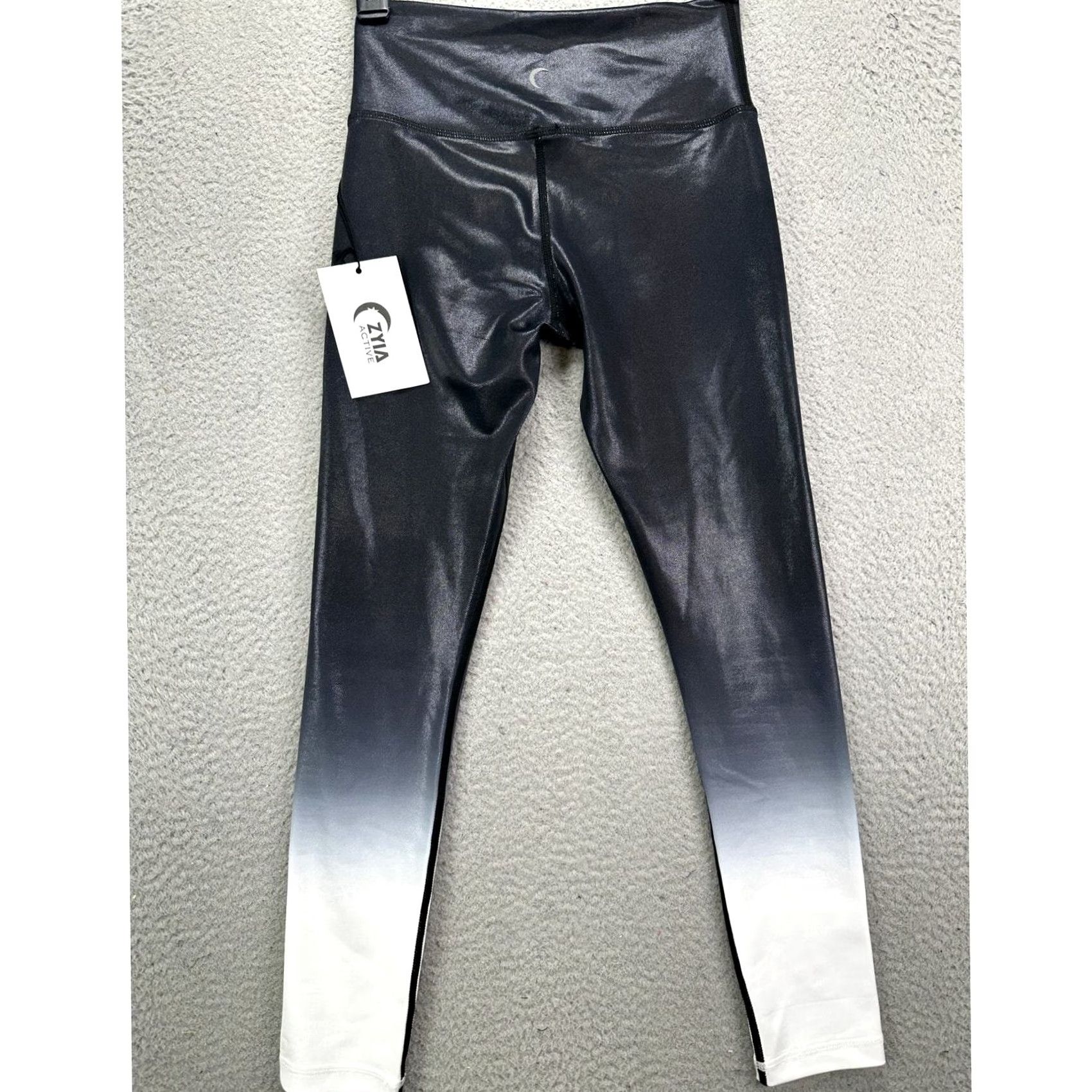Vintage ZYIA ACTIVE Leggings Women 2 Black Ombre Hi-Rise 7/8 Skinny Shaping Moisture Wicking Quick Dry Lightweight Activewear Tights Size 26" / US 2 / IT 38 - 4 Thumbnail