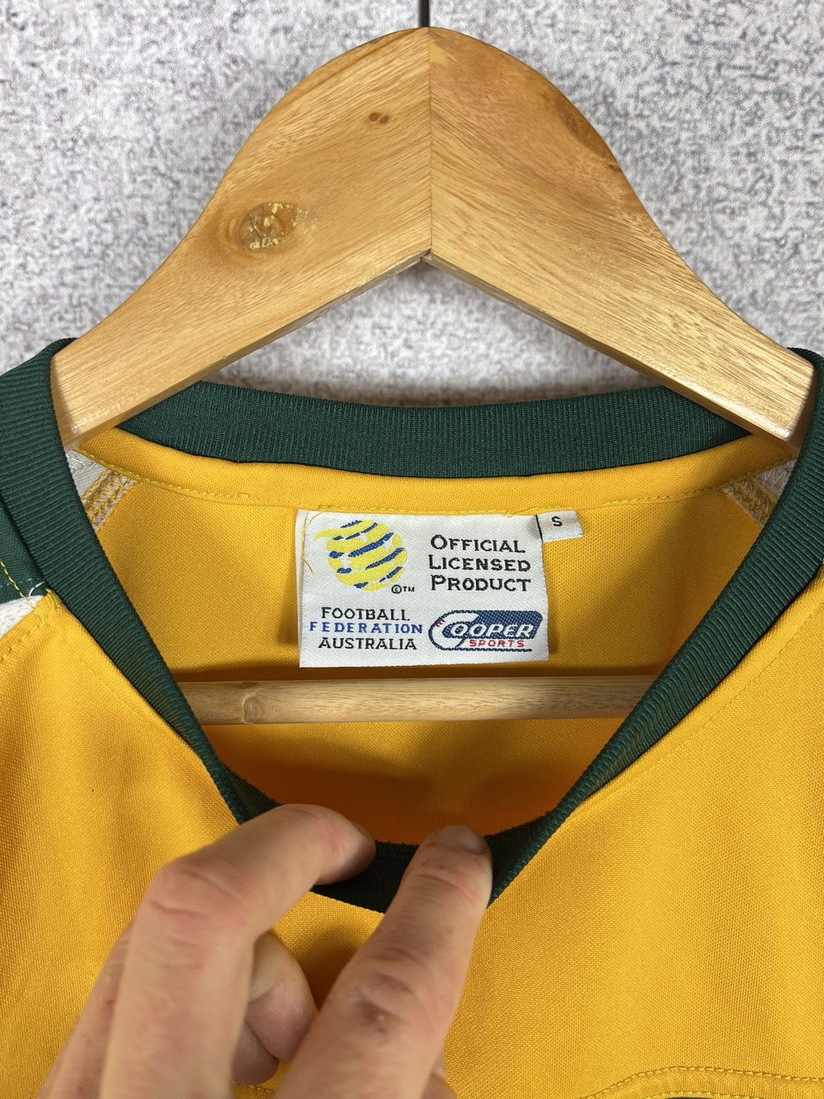 Vintage Vintage Australia Socceroos Jersey Football Shirt Size US S / EU 44-46 / 1 - 5 Thumbnail