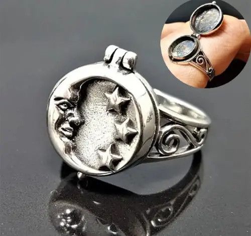 Jewelry Moon Star Point Adjustable Ring Size ONE SIZE - 1 Thumbnail