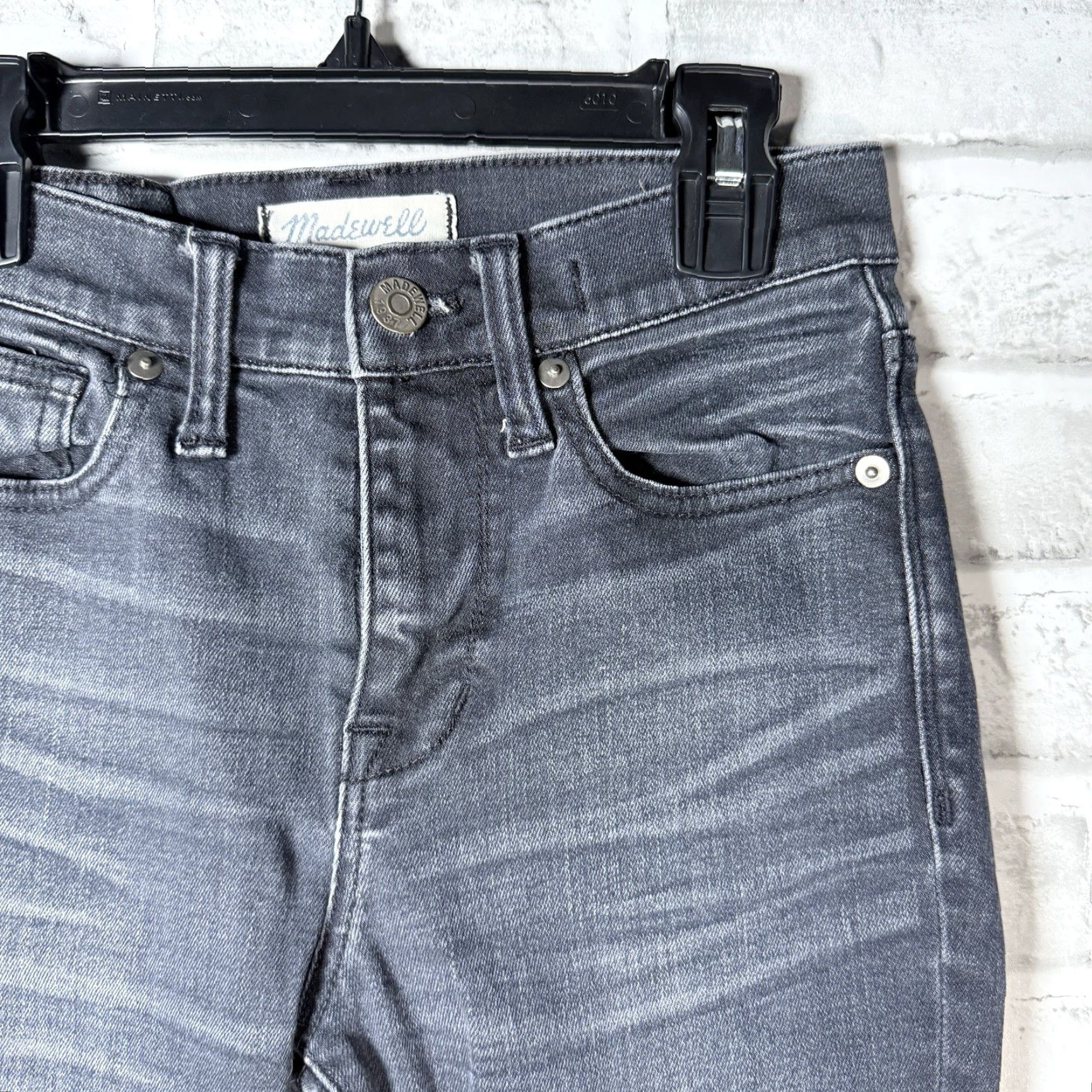 Madewell Madewell Gray Distressed High Riser Skinny Jeans Womens Size 24 Size 42" / US 20 - 2 Thumbnail