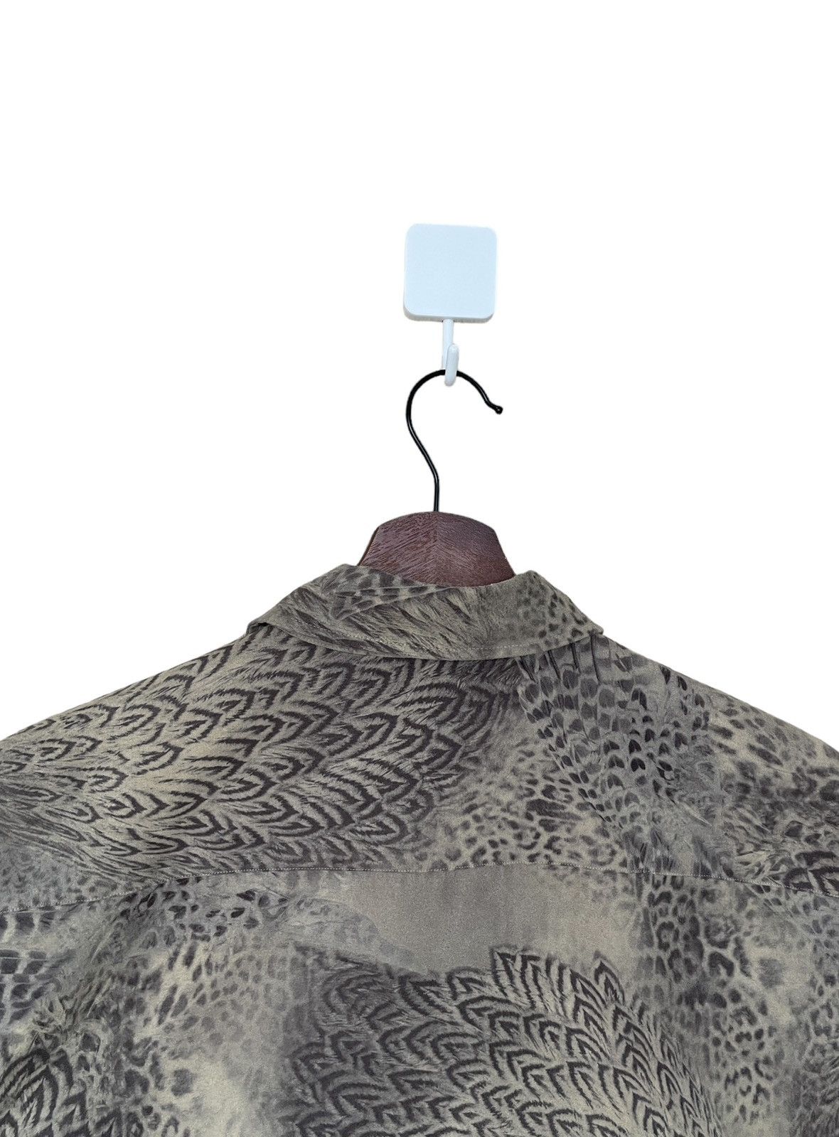 Tornado Mart Vintage Brand Tornado Mart Leopard Shirt 1990s Size US L / EU 52-54 / 3 - 8 Thumbnail