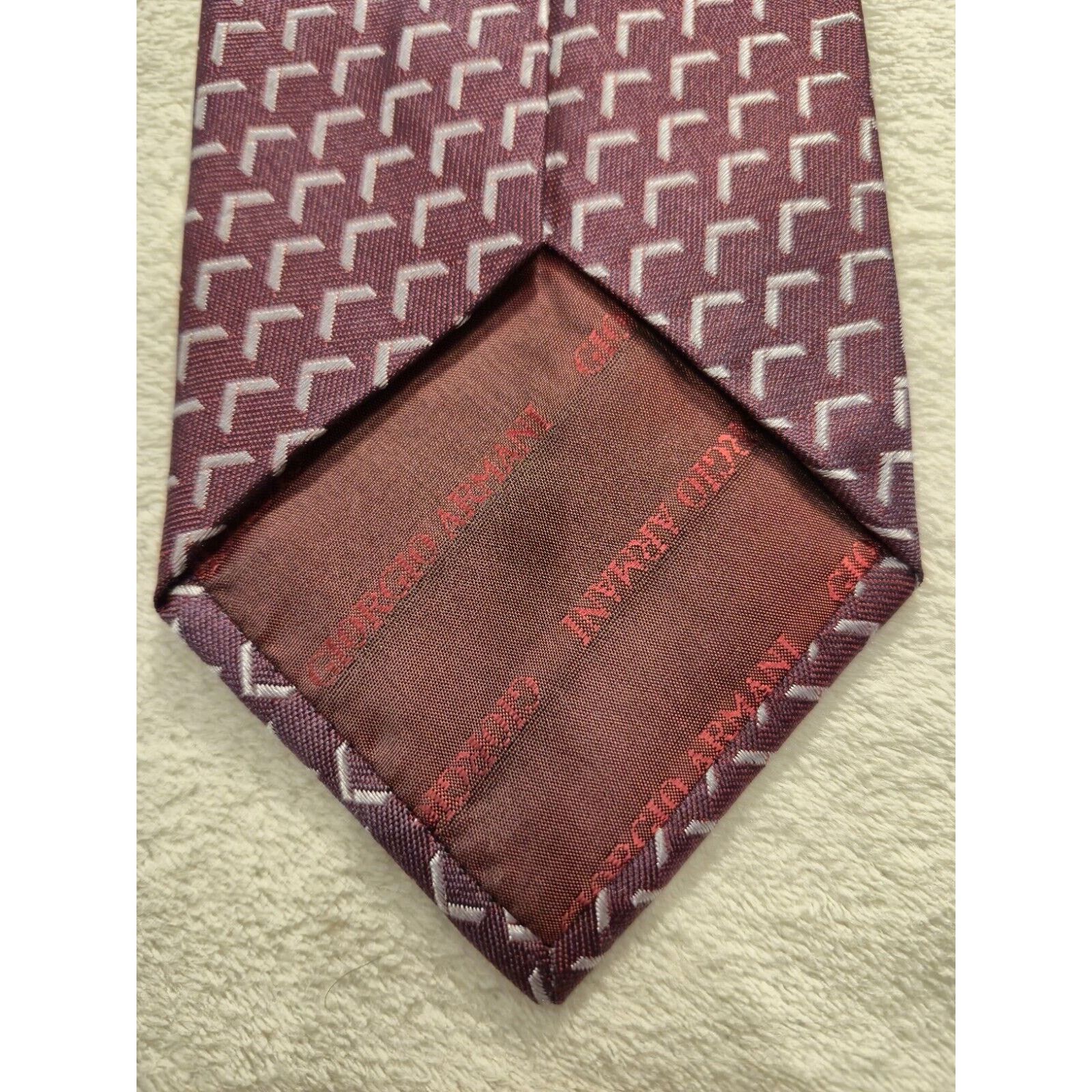 Giorgio Armani Giorgio Armani Necktie Italy Maroon Geometric Silk Men's Size ONE SIZE - 7 Thumbnail