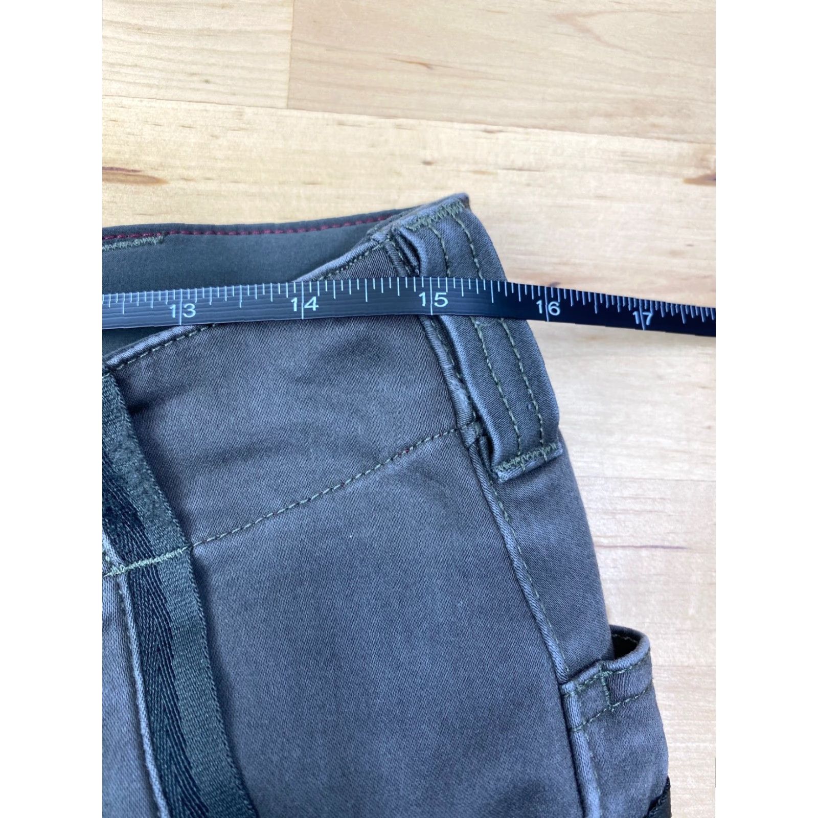 Olive Women's 5.11 Tactical Shorts Stretch Pockets Size 6 Olive Green DISTRESS #2283 Size 28" / US 6 / IT 42 - 6 Thumbnail