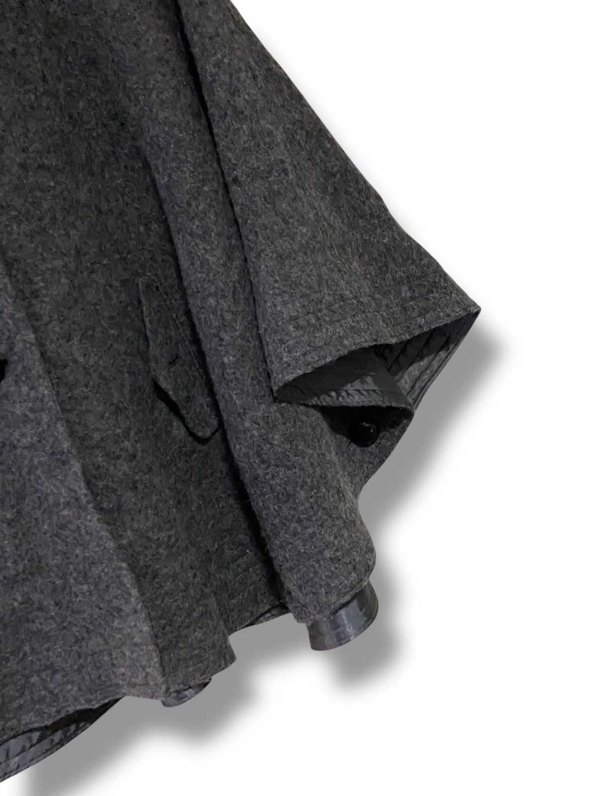 Michel Klein Michel Klein Wool Blend Hooded Capes (153) Size US XXL / EU 58 / 5 - 6 Thumbnail
