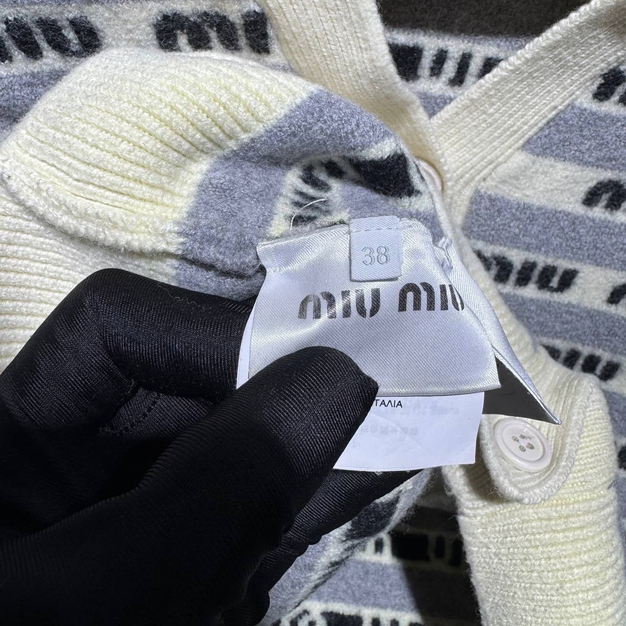 Miu Miu Miu Miu Logo Cardigan Size XS / US 0-2 / IT 36-38 - 9 Thumbnail