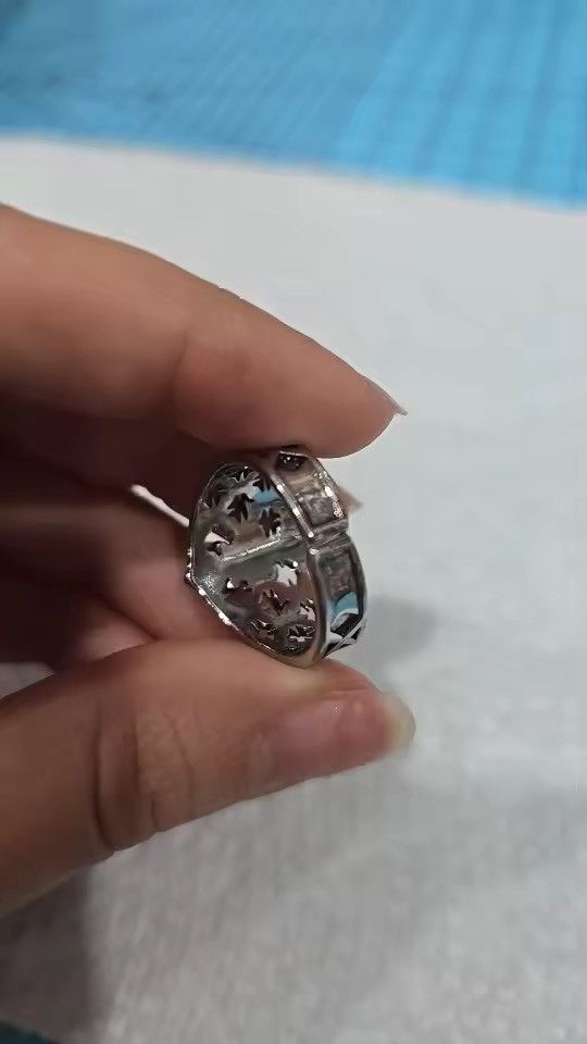 Jewelry Gothic Chrome Floral Cross Adjutable Ring Size ONE SIZE - 8 Thumbnail