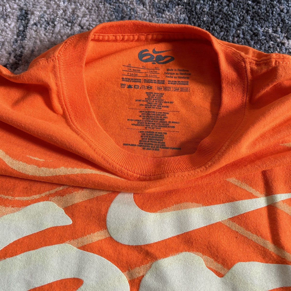 Mountain Dew 2009 NiKE 6.0 DEW TOUR TEE GiANT OVERSiZED PRiNT TiRE TREAD Size US XL / EU 56 / 4 - 7 Thumbnail