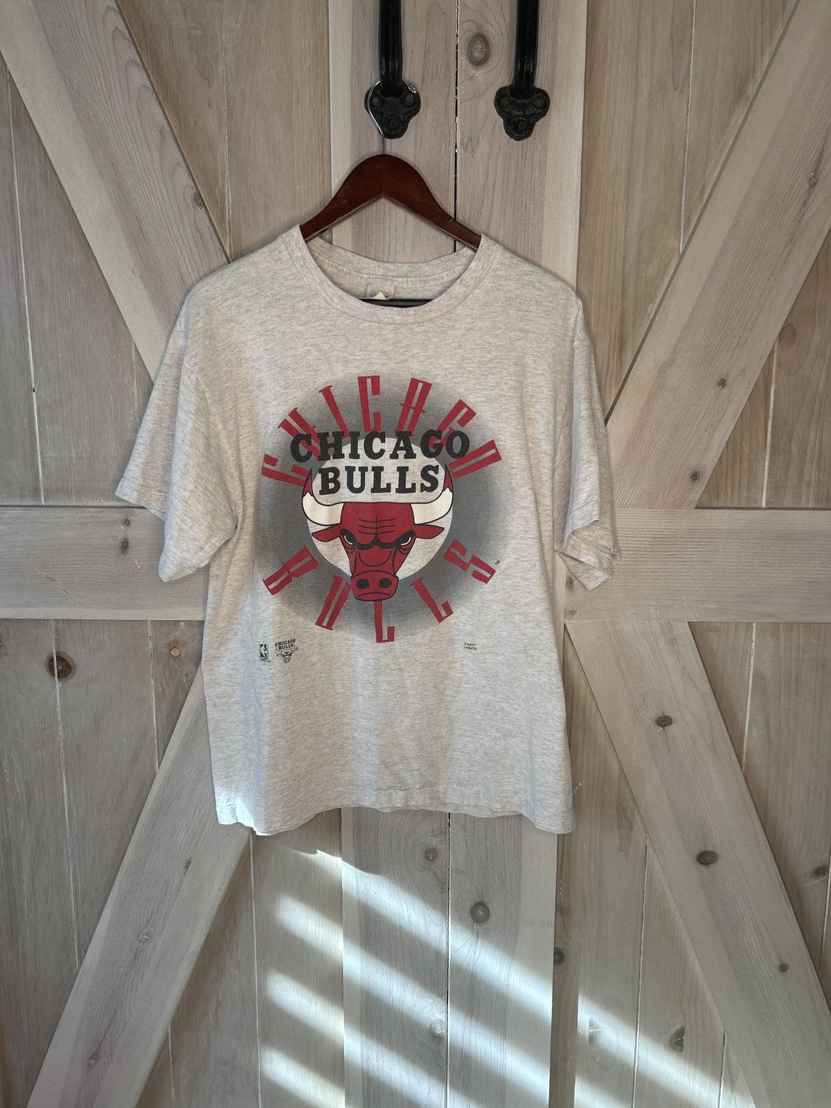 Vintage Chicago Bulls Vintage Tshirt Size US XL / EU 56 / 4 - 1 Thumbnail