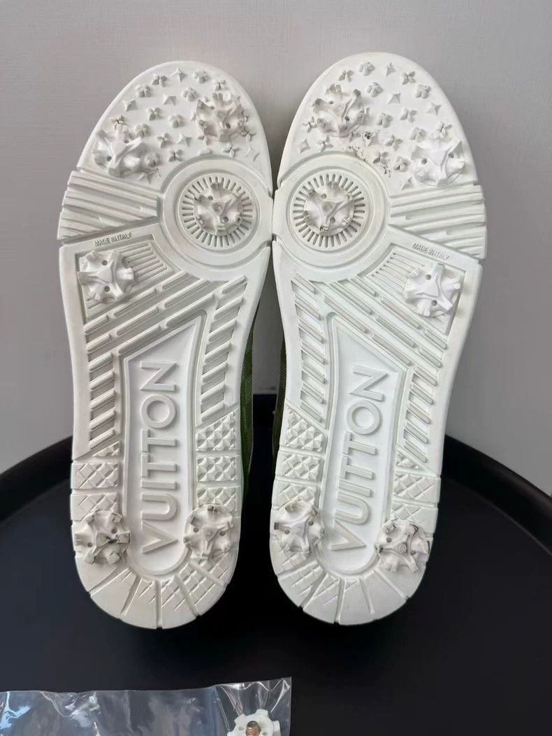 Louis Vuitton Louis Vuitton Golf series white and green checkerboard sho Size US 10 / EU 43 - 6 Thumbnail
