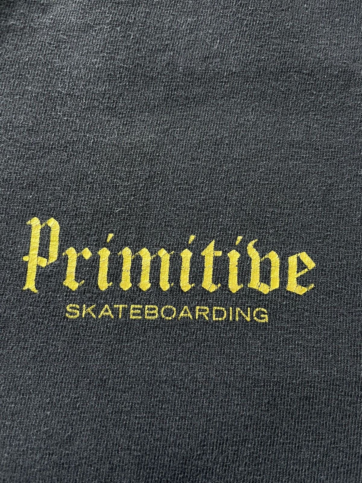 Primitive Vintage 00’s Primitive Skateboard T-Shirt Faded RARE Size US L / EU 52-54 / 3 - 9 Thumbnail
