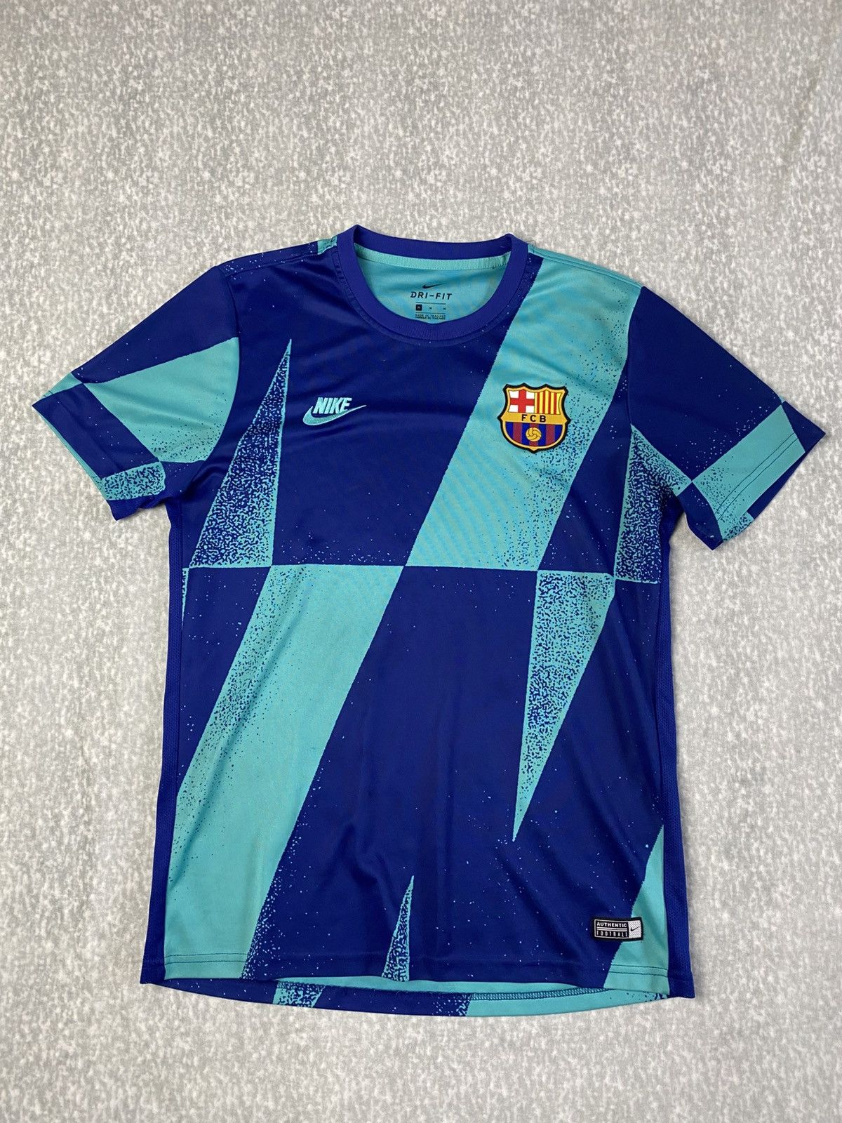 Nike Nike FC Barcelona Pre-Match Jersey T-Shirt Size US M / EU 48-50 / 2 - 1 Thumbnail
