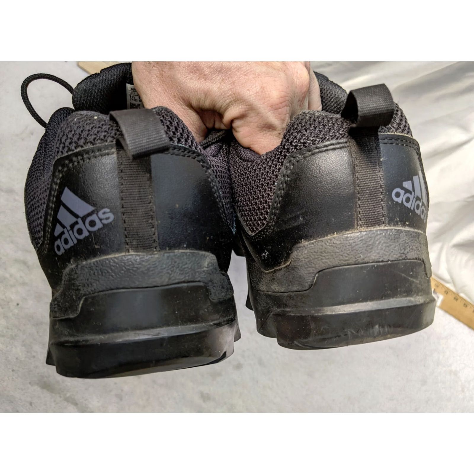 Adidas Adidas TERREX AX2R MID GTX Mens 11.5 46 Black Hiking Boots AF6097። Size US 12 / EU 45 - 3 Thumbnail