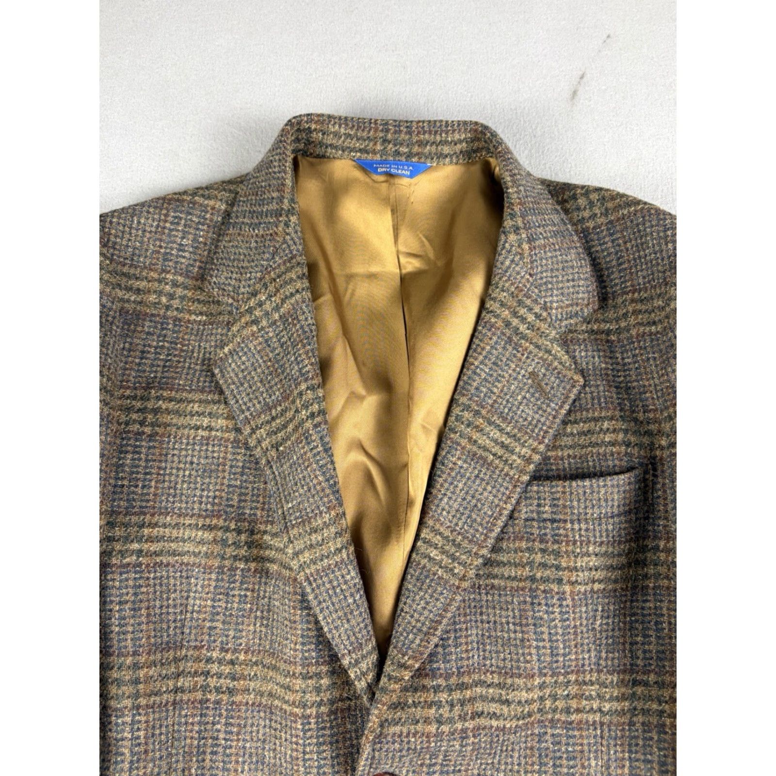 Pendleton VINTAGE Pendleton Blazer Sport Coat Jacket Men's 42 Brown Plaid Wool 90s Regular Tweed 2 Piece Mens Size 42R - 2 Thumbnail