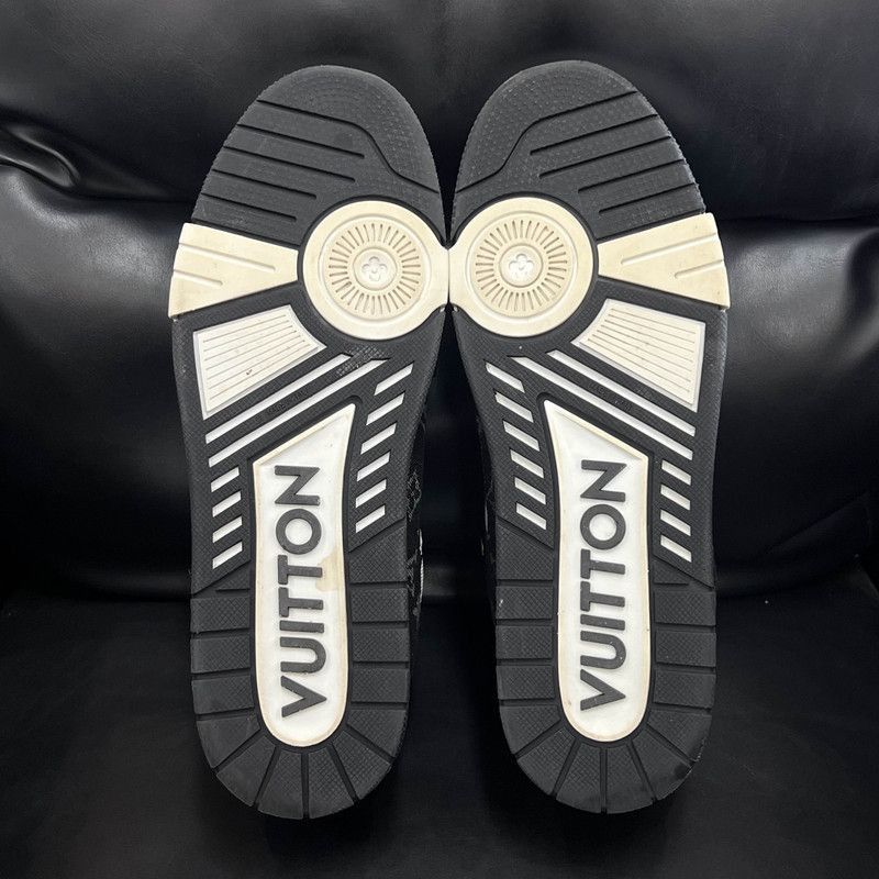 Louis Vuitton Louis Vuitton Trainer Panda Low-top Sneakers -2505 Size US 7 / IT 37 - 4 Thumbnail