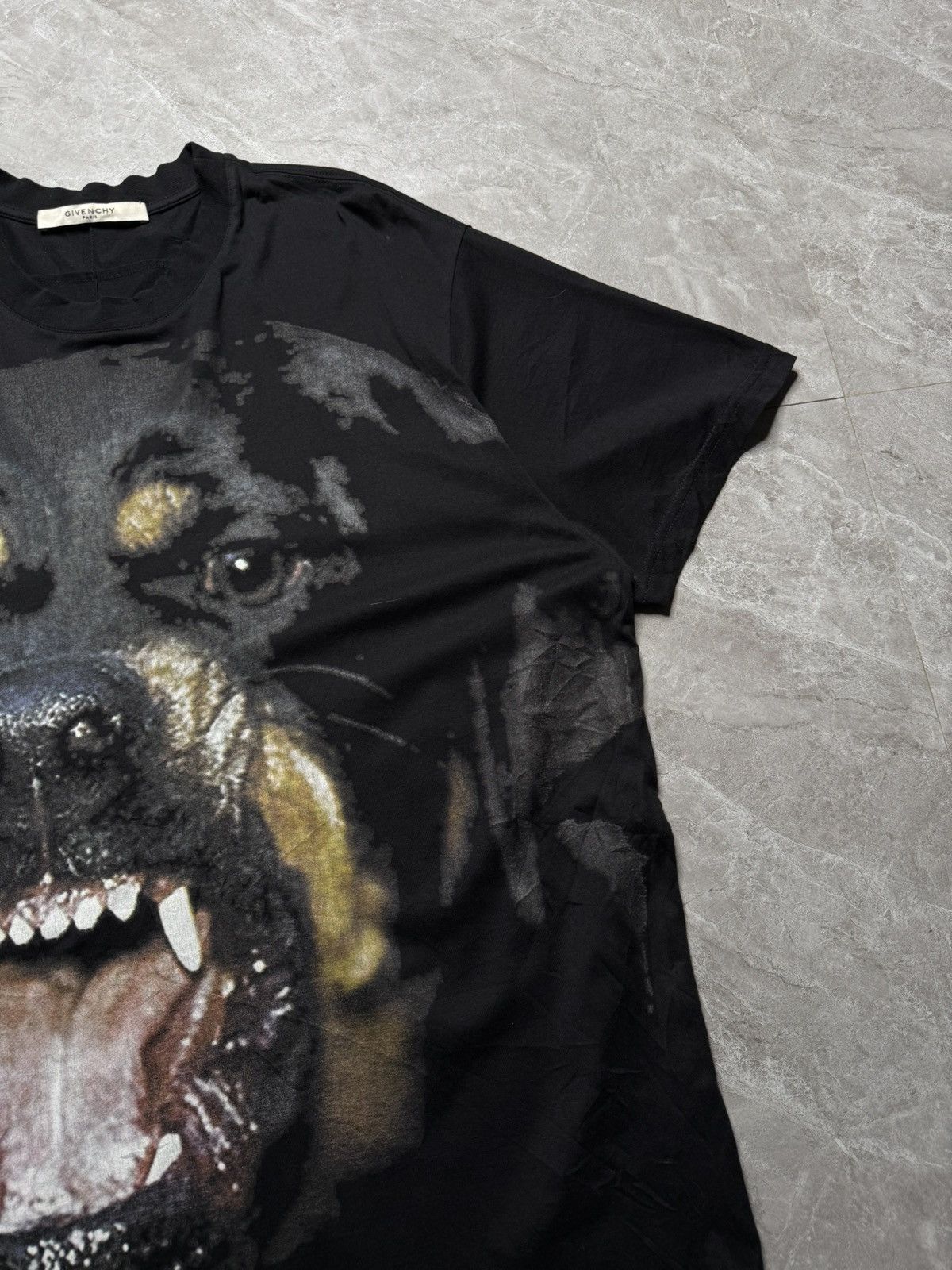 Givenchy Givenchy By Ricardo Tisci Mega Print Rottweiler Tee Size US M / EU 48-50 / 2 - 3 Thumbnail