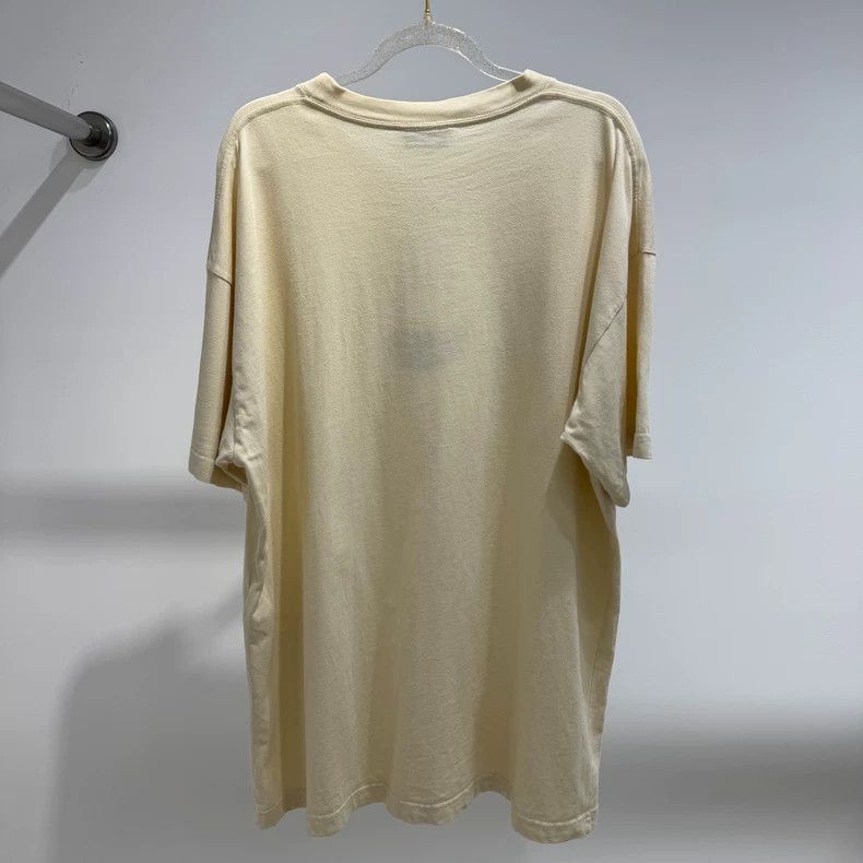 Balenciaga Balenciaga Short Sleeve Embroidered TShirt XL-2506 Size US XL / EU 56 / 4 - 2 Thumbnail