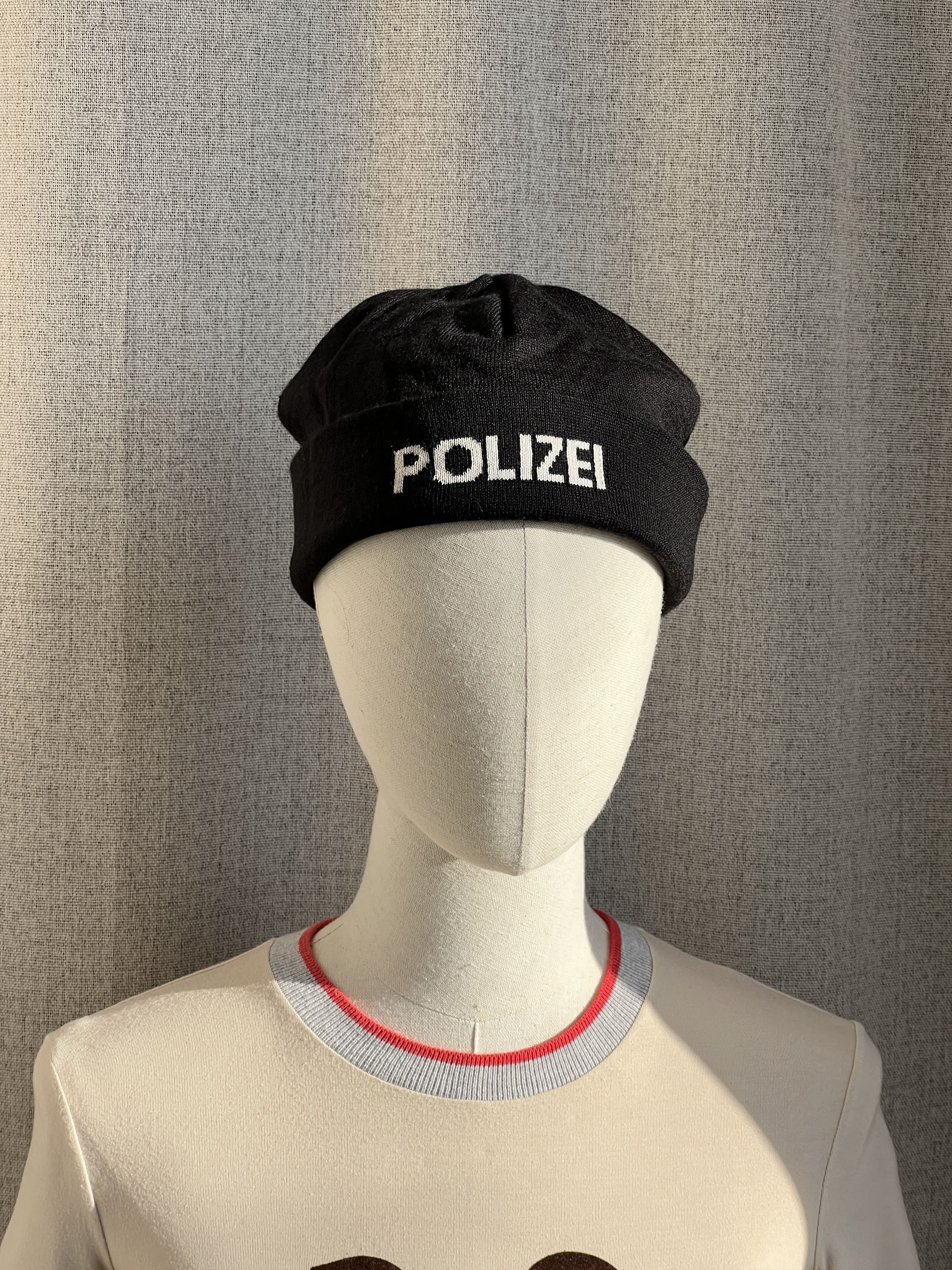 Vintage Vintage y2k Polizei Black Wool Beanie Hat Size ONE SIZE - 1 Thumbnail