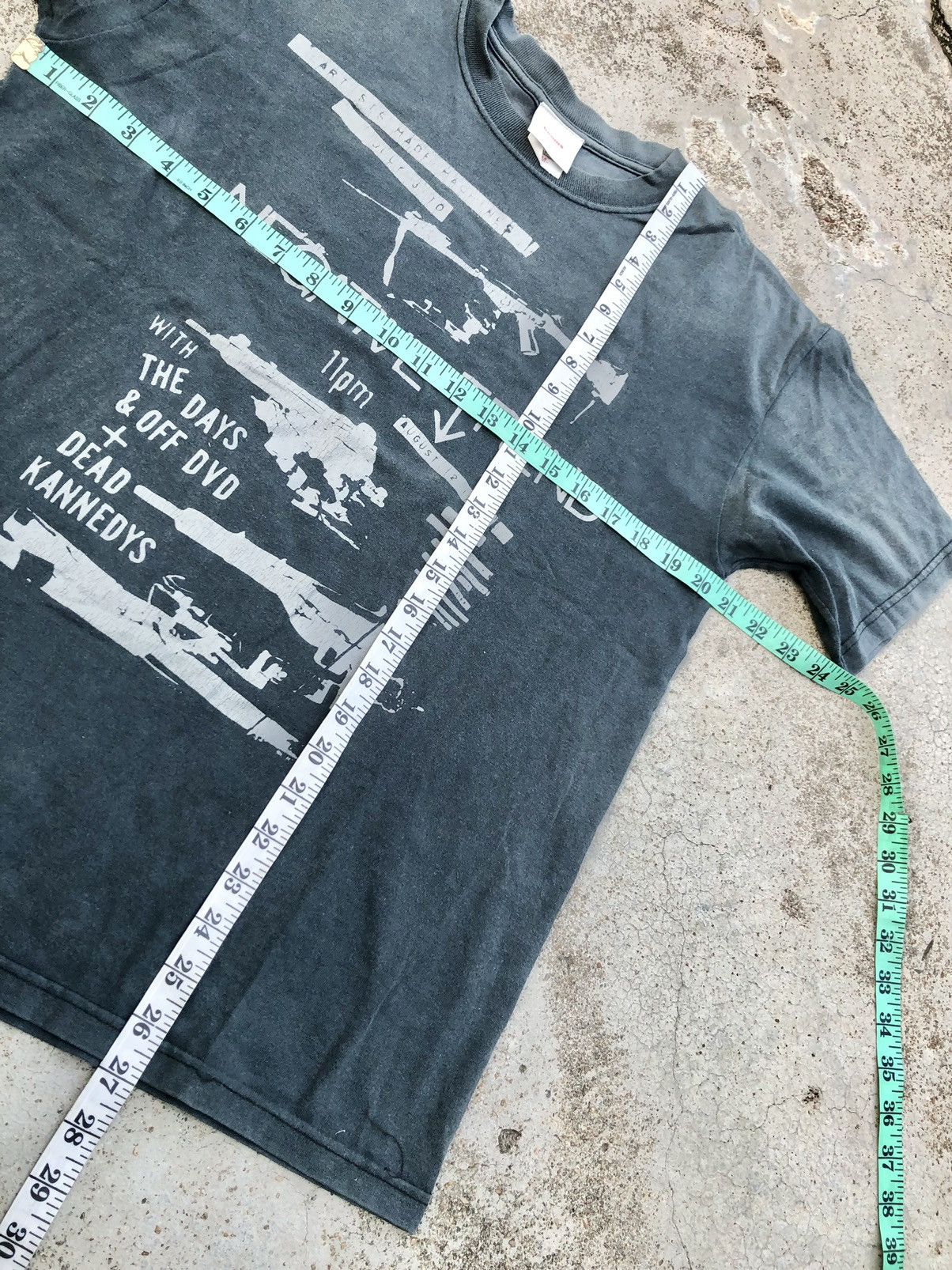 Band Tees VINTAGE SUN FADED NEGATIVE TREND BAND TEE Size US M / EU 48-50 / 2 - 9 Thumbnail