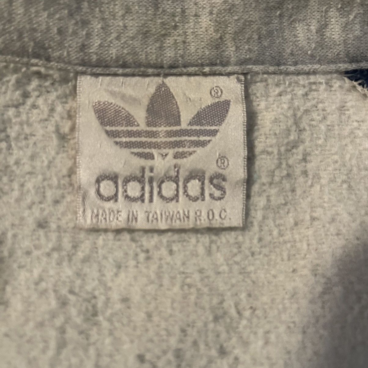 Adidas Vintage adidas Track Jacket Gray/Teal/Navy Trefoil Size US M / EU 48-50 / 2 - 2 Thumbnail