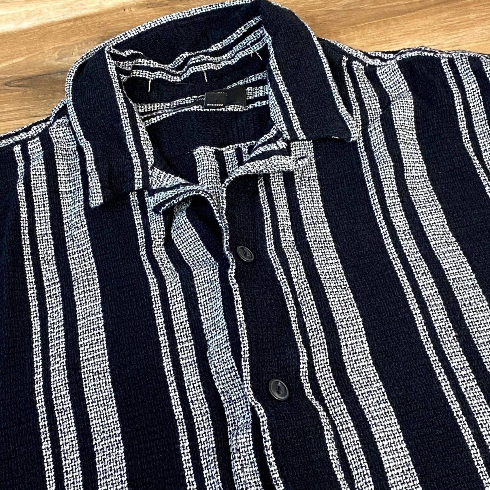 Banana Republic Banana Republic Camp Shirt Mens M Striped Button-Up Cotton Rayon Multicolor Short Sleeve Collared Size US M / EU 48-50 / 2 - 4 Thumbnail