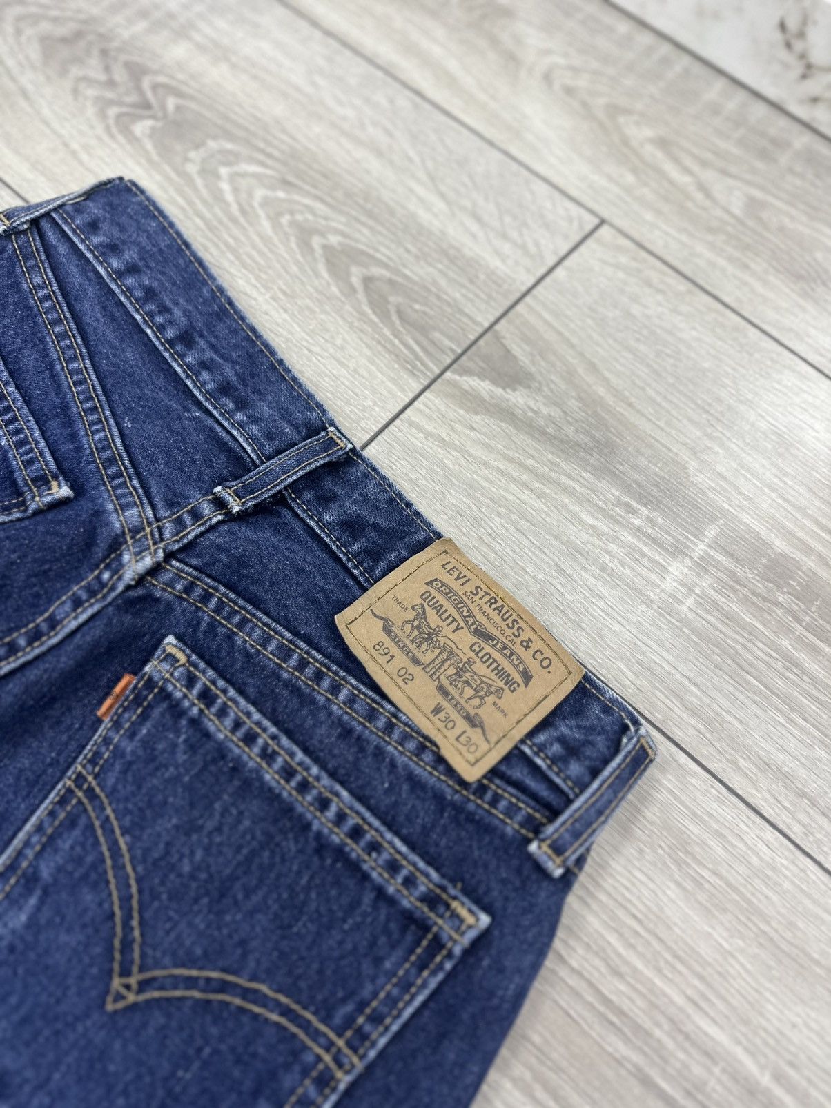 Levi's Levis Orange Tab Mom Jeans Made in UK 90s Vintage Size US 30 / EU 46 - 7 Thumbnail