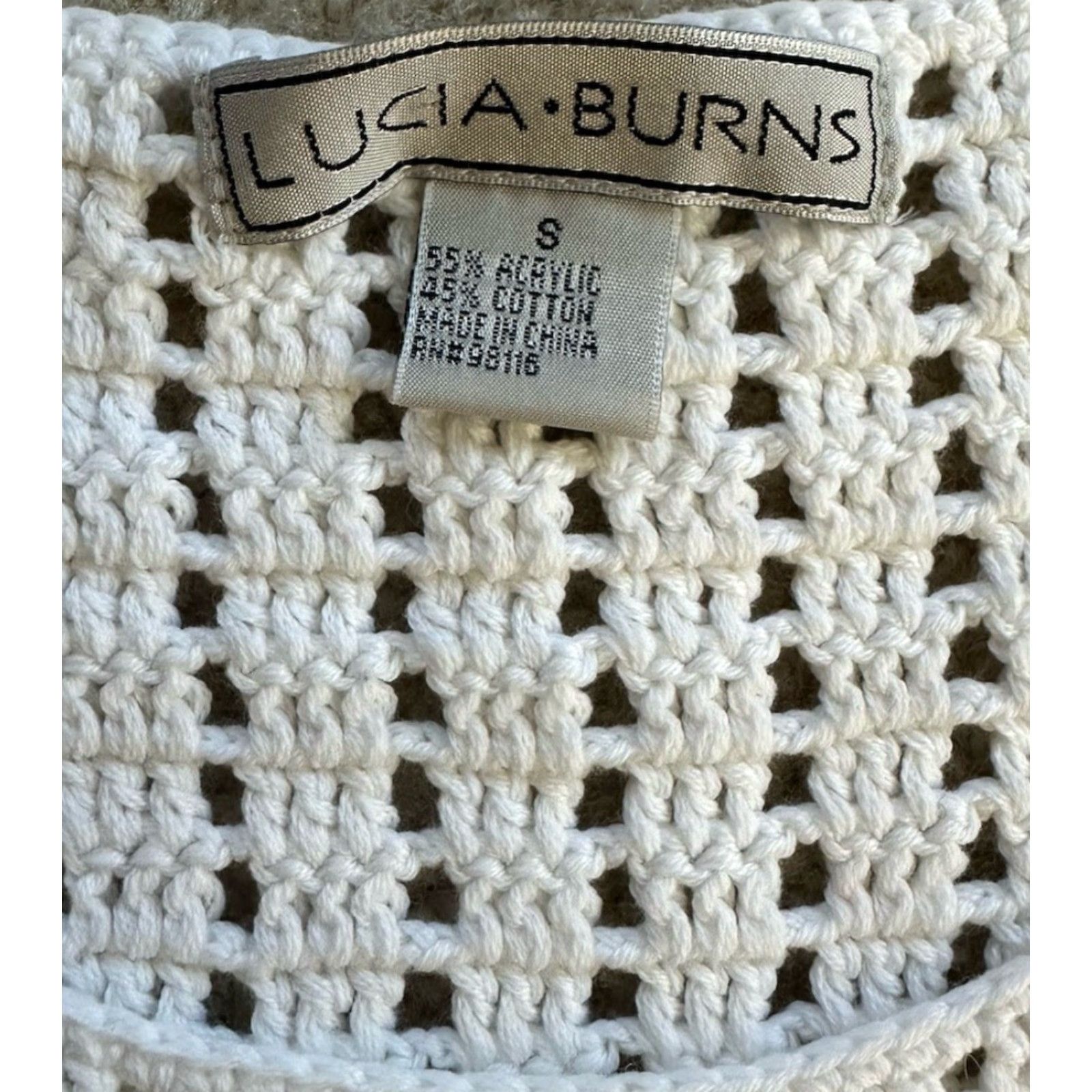 Vintage VINTAGE 90s Lucia Burns Cropped Crochet Tank White Knit Ruffle Sleeveless Regular Women S1S NWT MSRP 10 Tank Accessories: None Size S / US 4 / IT 40 - 4 Thumbnail