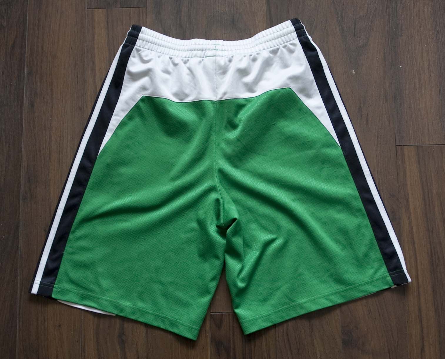 Adidas Adidas Shorts Size XL / 35 Green Shiny Size US 35 - 3 Thumbnail