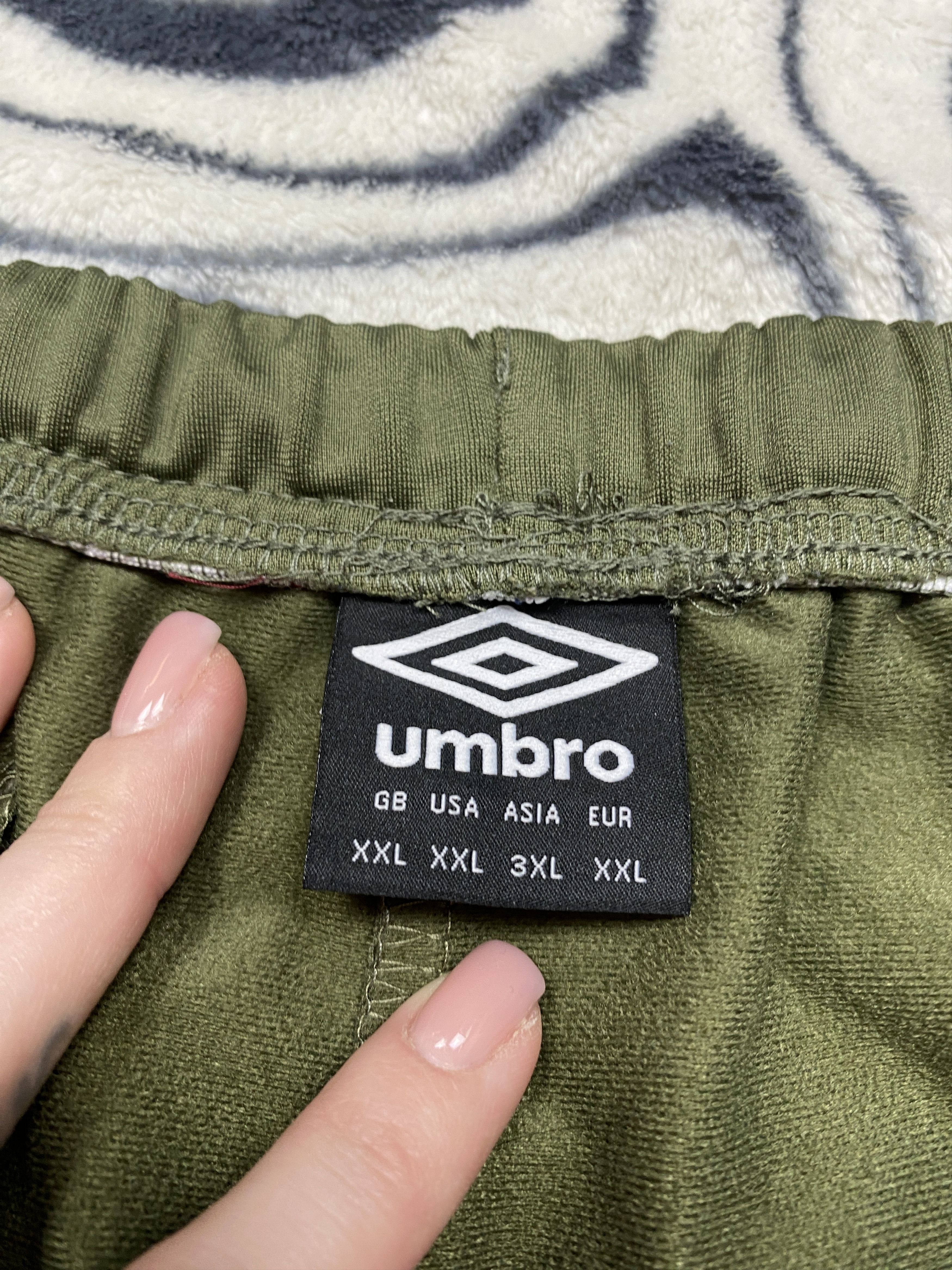 Umbro Umbro Mens Shorts Size US 38 / EU 54 - 5 Thumbnail