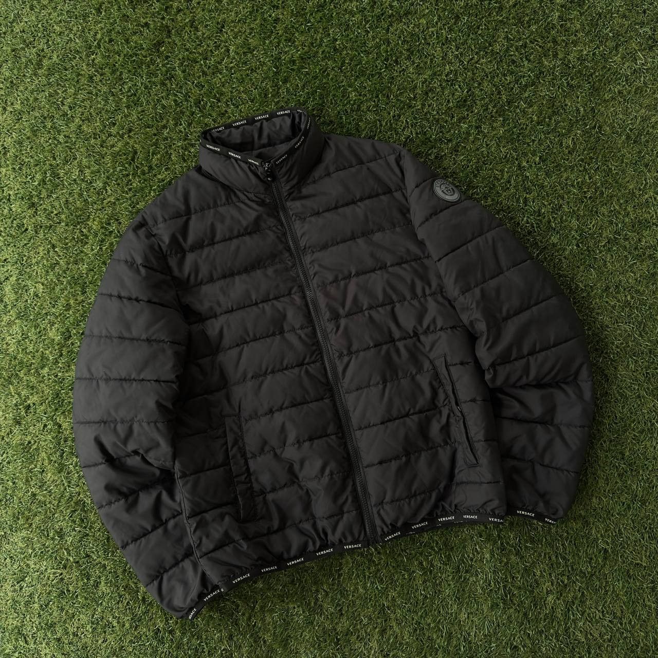 Versace Gianni Versace Puffer Jacket Nylon Size US S / EU 44-46 / 1 - 1 Thumbnail