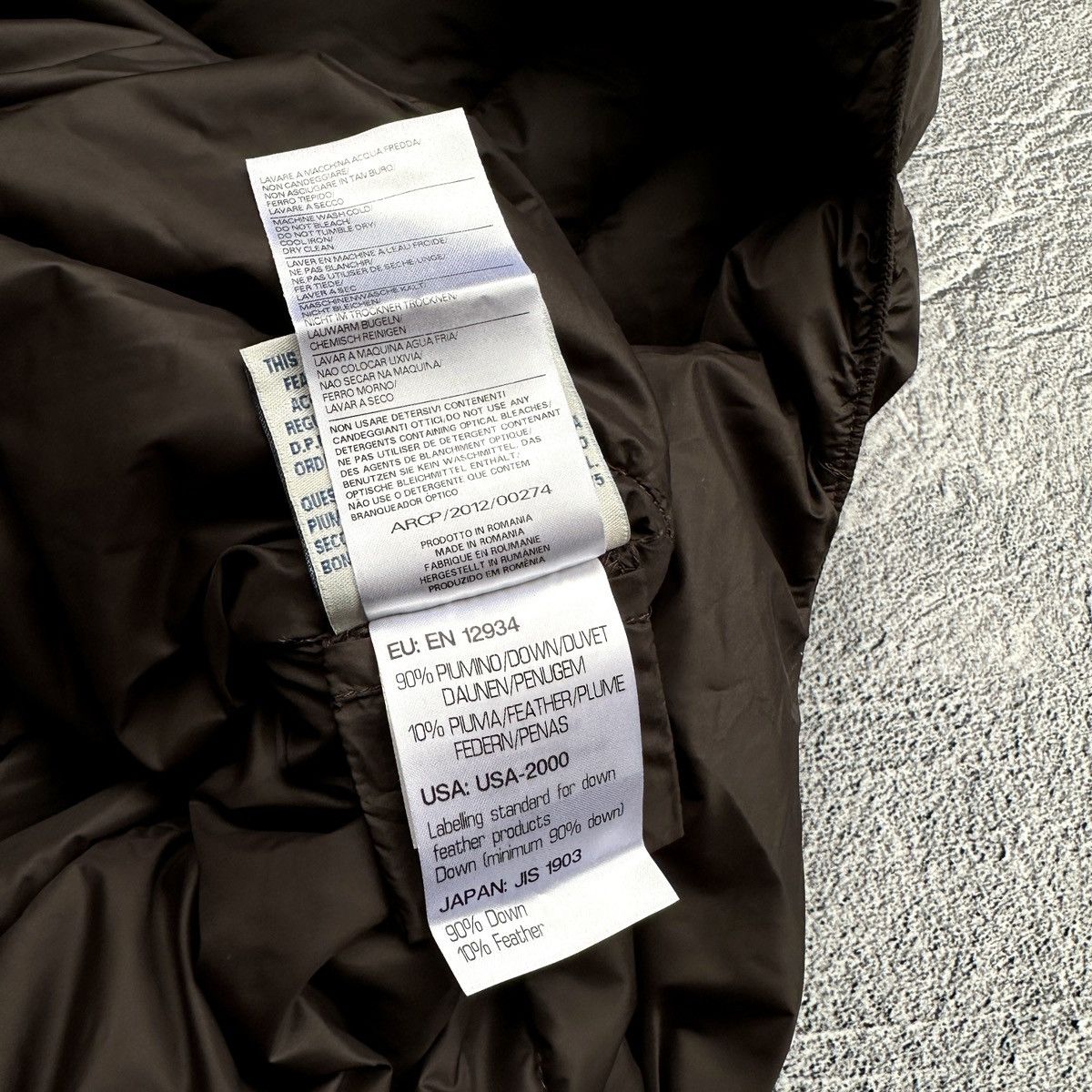 Moncler MONCLER Baby Down Sleeping Bag / Bunting – RRP $750 Size ONE SIZE - 19 Thumbnail