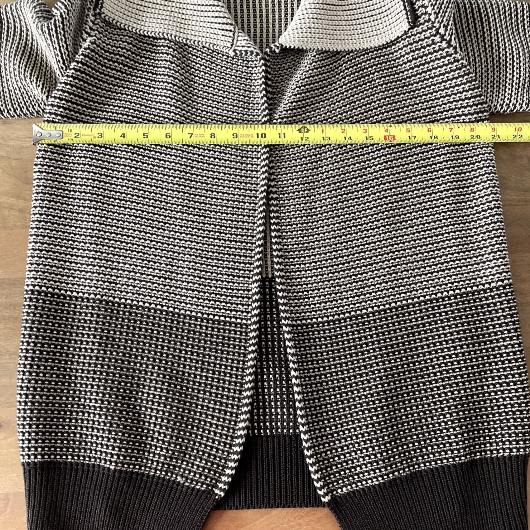Max Mara VINTAGE Max Mara Cardigan Womens M Brown Virgin Wool Geometric Knit Open NY? (Note: question) Size M / US 6-8 / IT 42-44 - 8 Thumbnail
