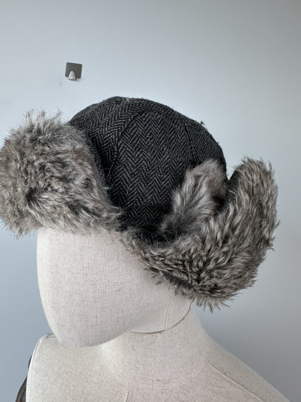 Vintage Vintage Y2k Ushanka Fur Faux Fuzzy Hat If Six Was Nine Size ONE SIZE - 3 Thumbnail