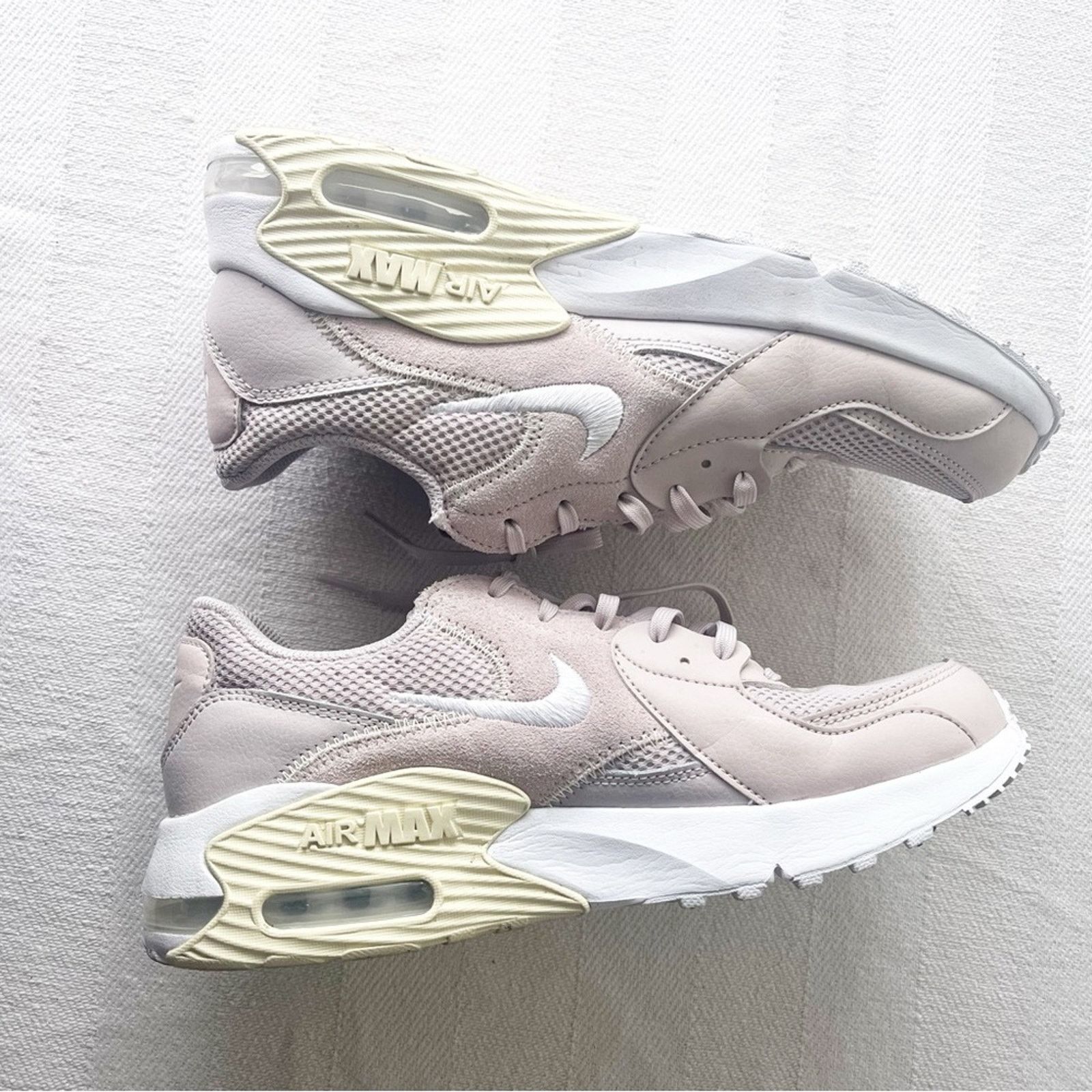 Nike NIKE Air Max Excee in Platinum Violet Size 9 Size US 9 / IT 39 - 4 Thumbnail