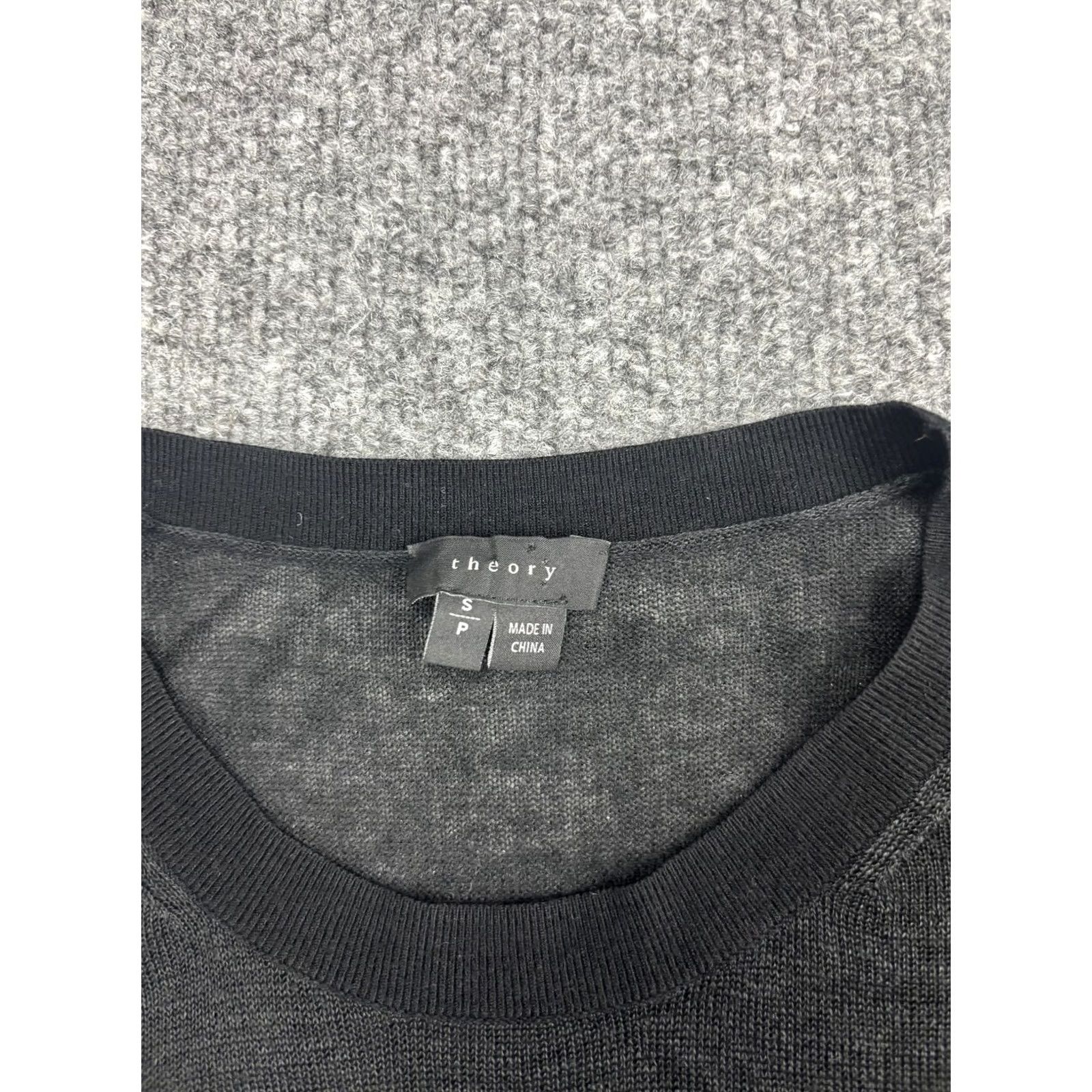 Theory Theory Sweater Womens Small Black Sheer Panel Crew Neck Knit Pullover Top Size S / US 4 / IT 40 - 2 Thumbnail