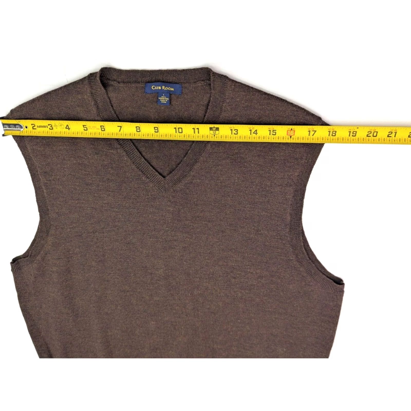 Club Room Club Room Merino Wool Knit Vest Men L Brown Lightweight V-Neck Sweater Size US L / EU 52-54 / 3 - 6 Thumbnail