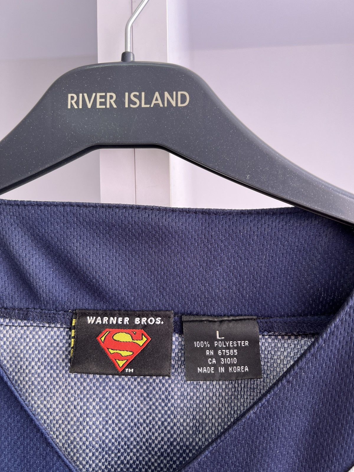 DC Comics × Vintage Vintage Superman Embroidered Warner Bros Jersey Size US L / EU 52-54 / 3 - 9 Thumbnail