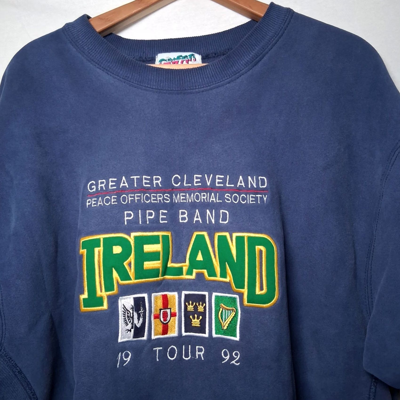 Vintage VINTAGE Cleveland Peace Officers Memorial Society Pipe Band Sweatshirt 2X Ireland Graffiti Blue Men Size US XXL / EU 58 / 5 - 3 Thumbnail