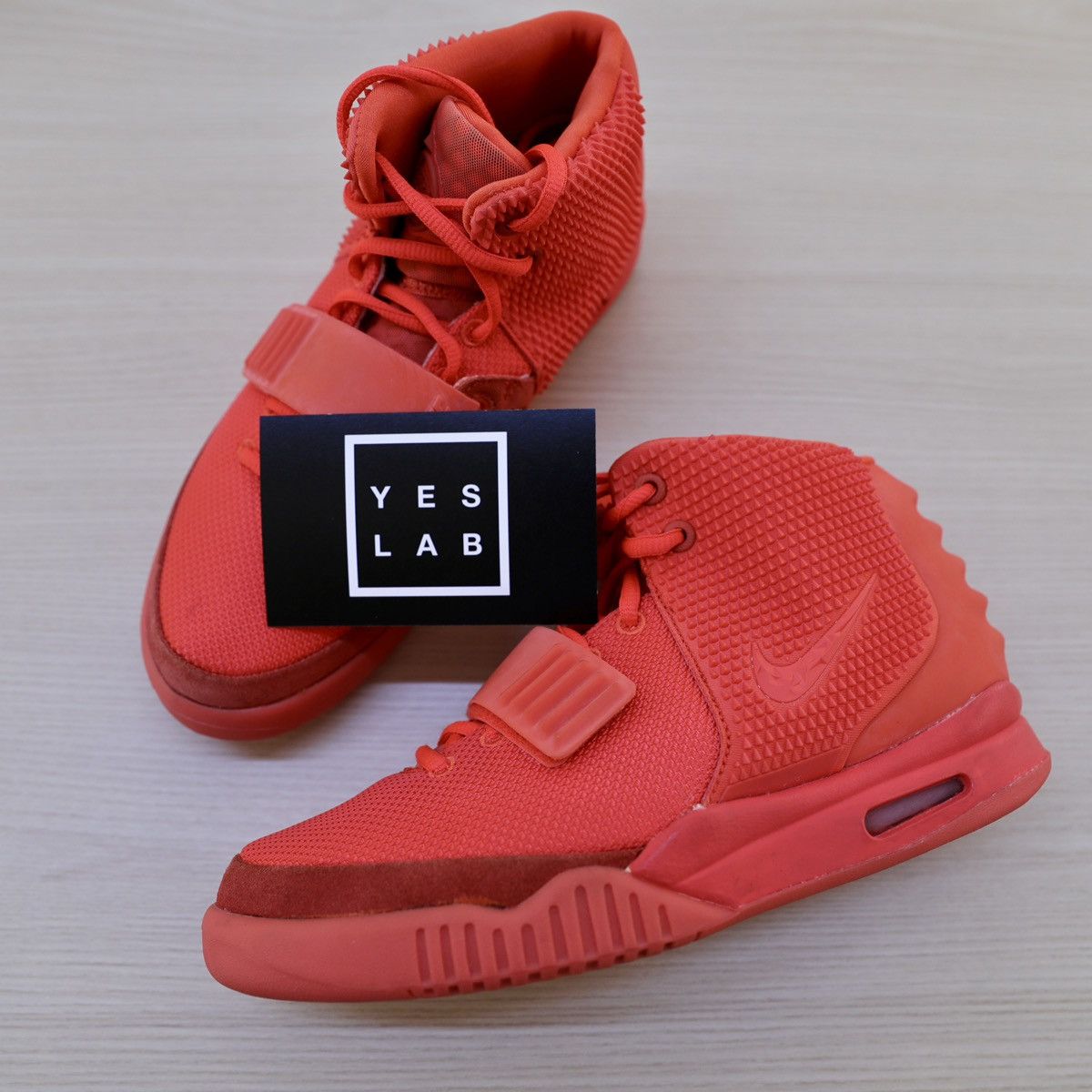 Nike NIKE YEEZY 2 RED OCTOBER Size US 8.5 / EU 41-42 - 4 Thumbnail