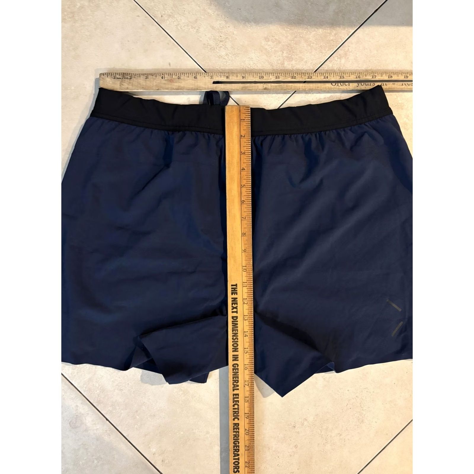Ten Thousand Ten Thousand Interval Shorts Mens 2XL Blue Athletic Training Gym Running Shirtless not included? Size US 39 - 7 Thumbnail
